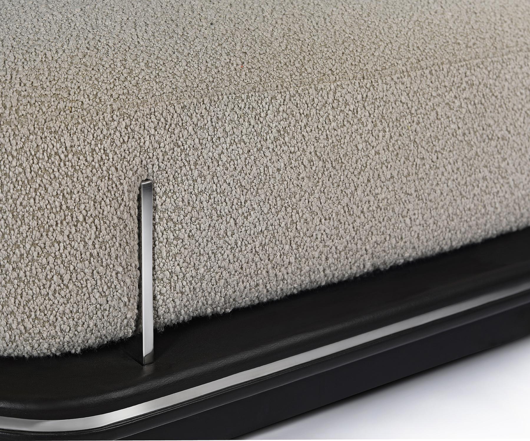Fait main Medium Field Sofa By Madheke en vente