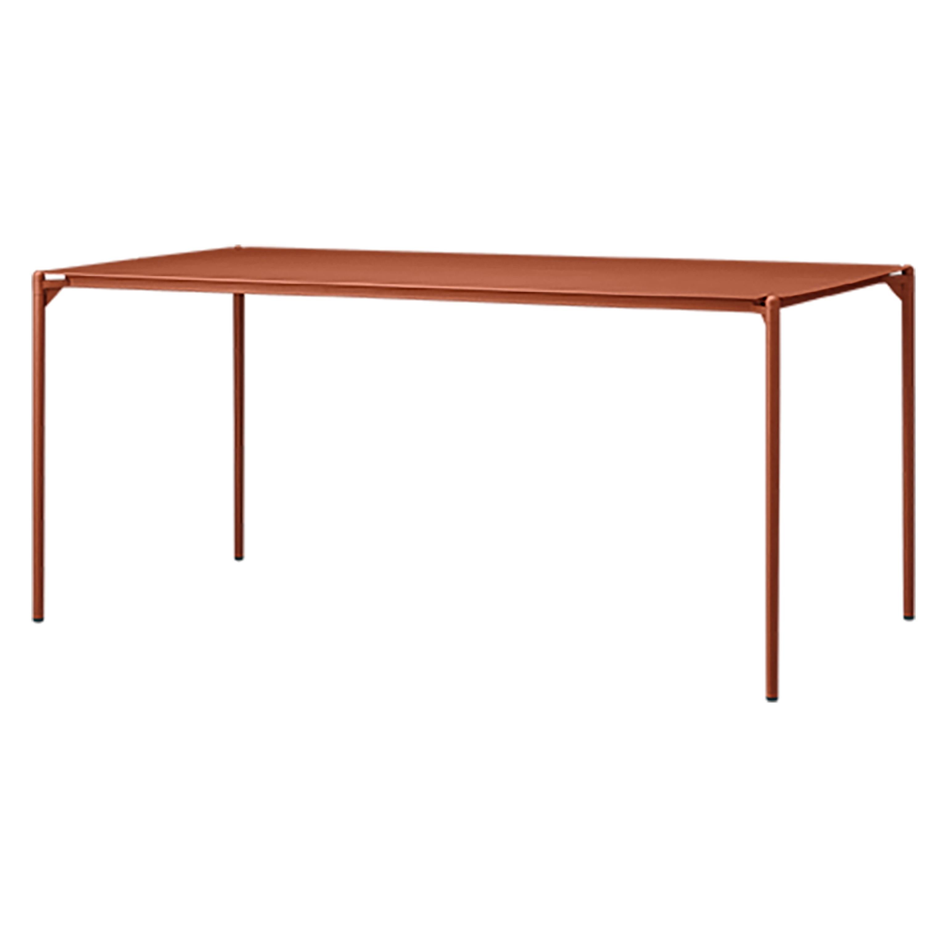 Medium ginger bread minimalist table
Dimensions: D 160 x W 80 x H 72 cm 
Materials: Steel w. Matte Powder Coating & Aluminum w. Matte Powder Coating.
Available in colors: Taupe, Bordeaux, Forest, Ginger Bread, Black and, Black and Gold. Please