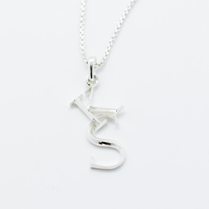 Medium Initial Pendant Necklace in 18k Yellow, White or Rose Gold 17