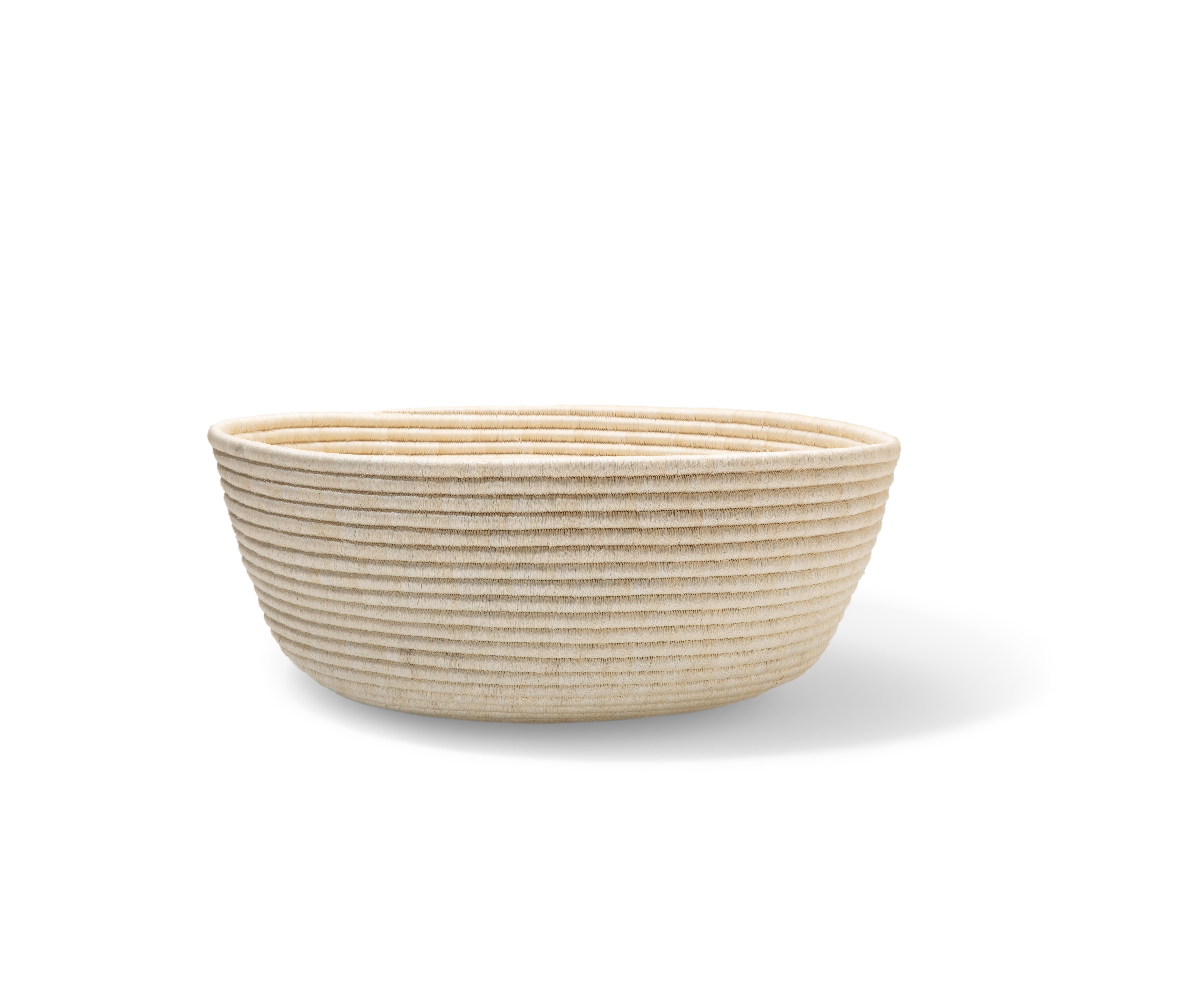 Medium La Che basket by Sebastian Herkner
Materials: 100 % natural fique agave.
Technique: Hand-woven in Colombia. 
Dimensions: Diameter 58 cm x H 30 cm 
Available in colors: cobre, olive, black, cuerda. And other sizes. 

The La Che basket is