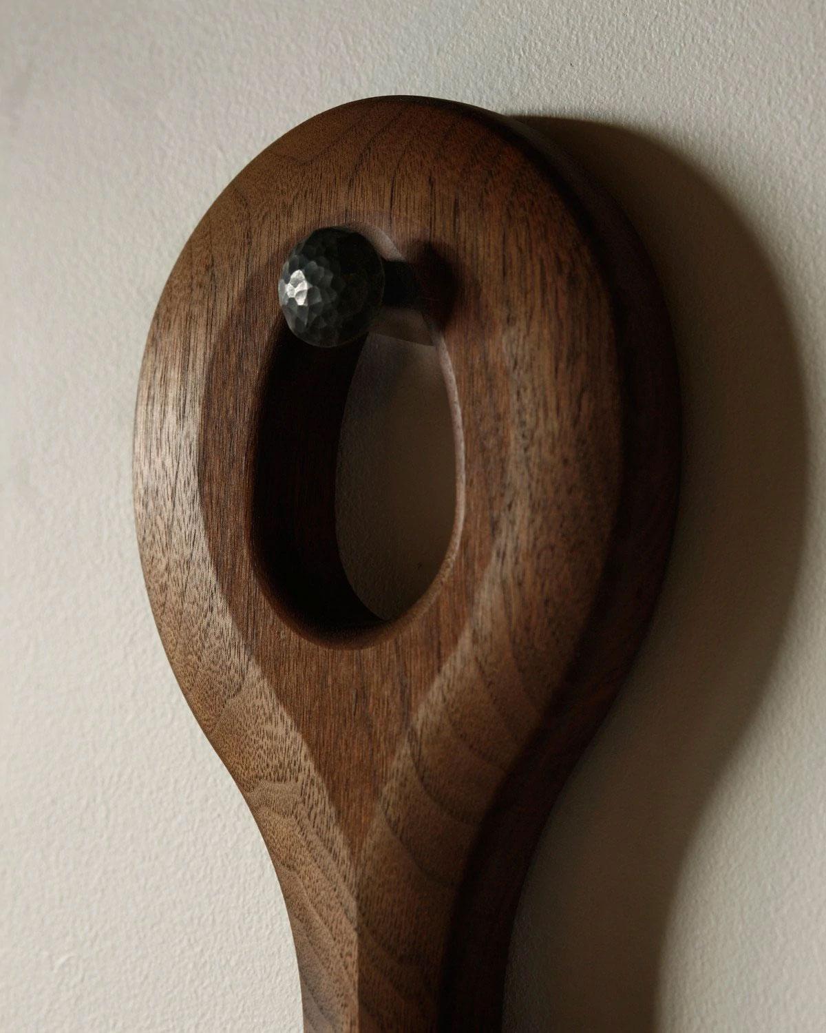 Round Maple Hanging Sophia Wall Mirror Medium In New Condition For Sale In Philadelphia, PA