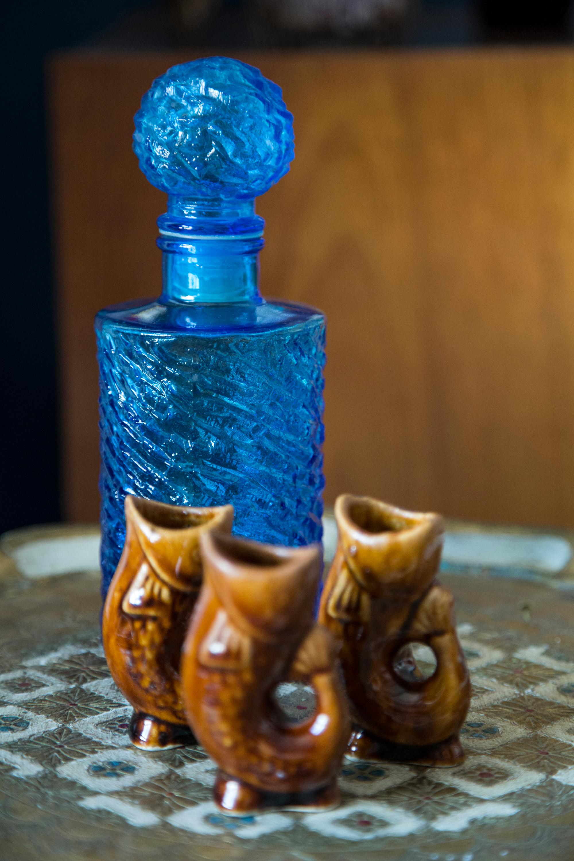 Medium Midcentury Blue Empoli Vase Decanter, Italy, 1960s For Sale 6