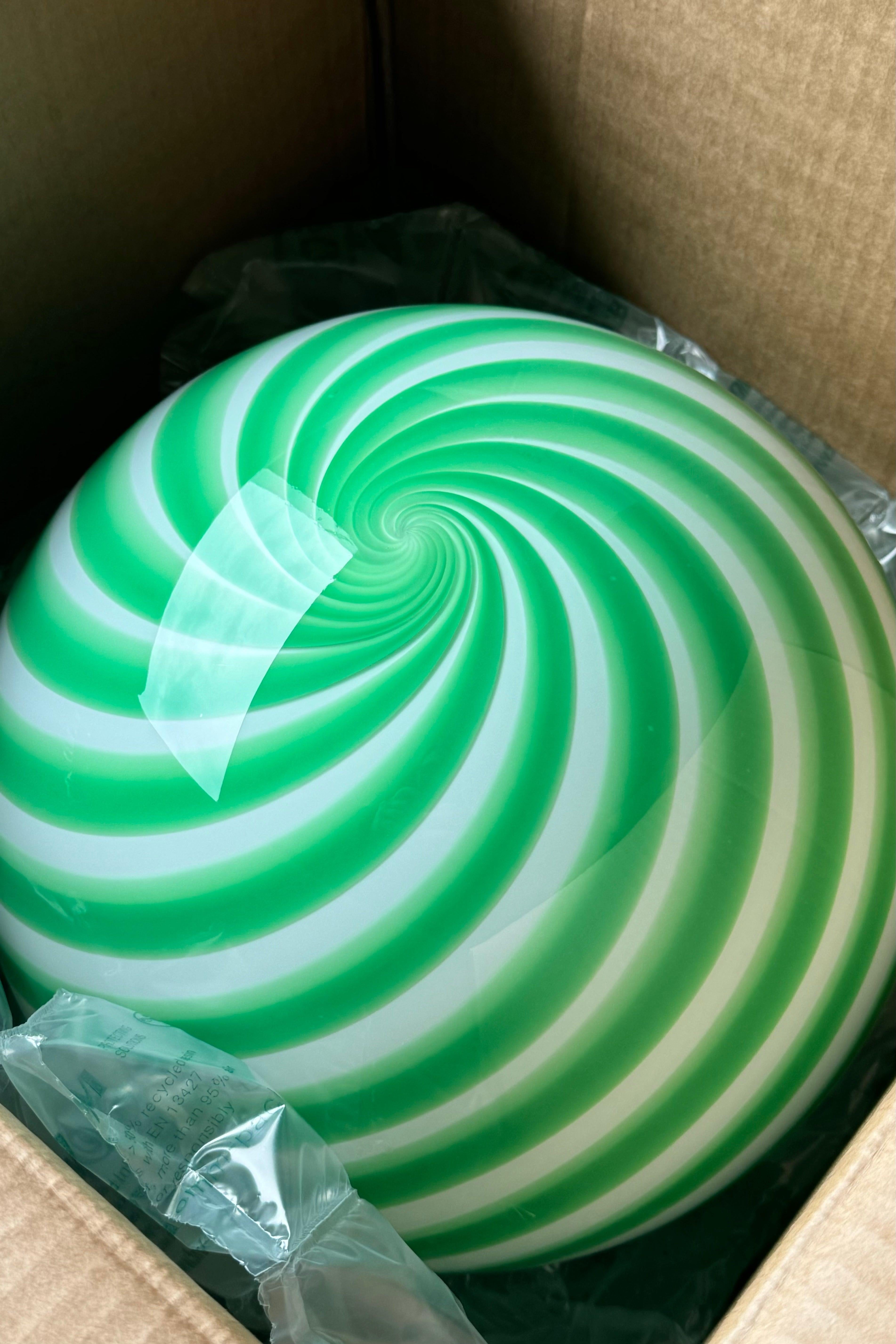 Contemporary Medium Murano Vintage Candy pendant green / white swirl, made in Italy For Sale