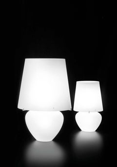 Medium Naxos Table Lamp in Matte White by Vistosi