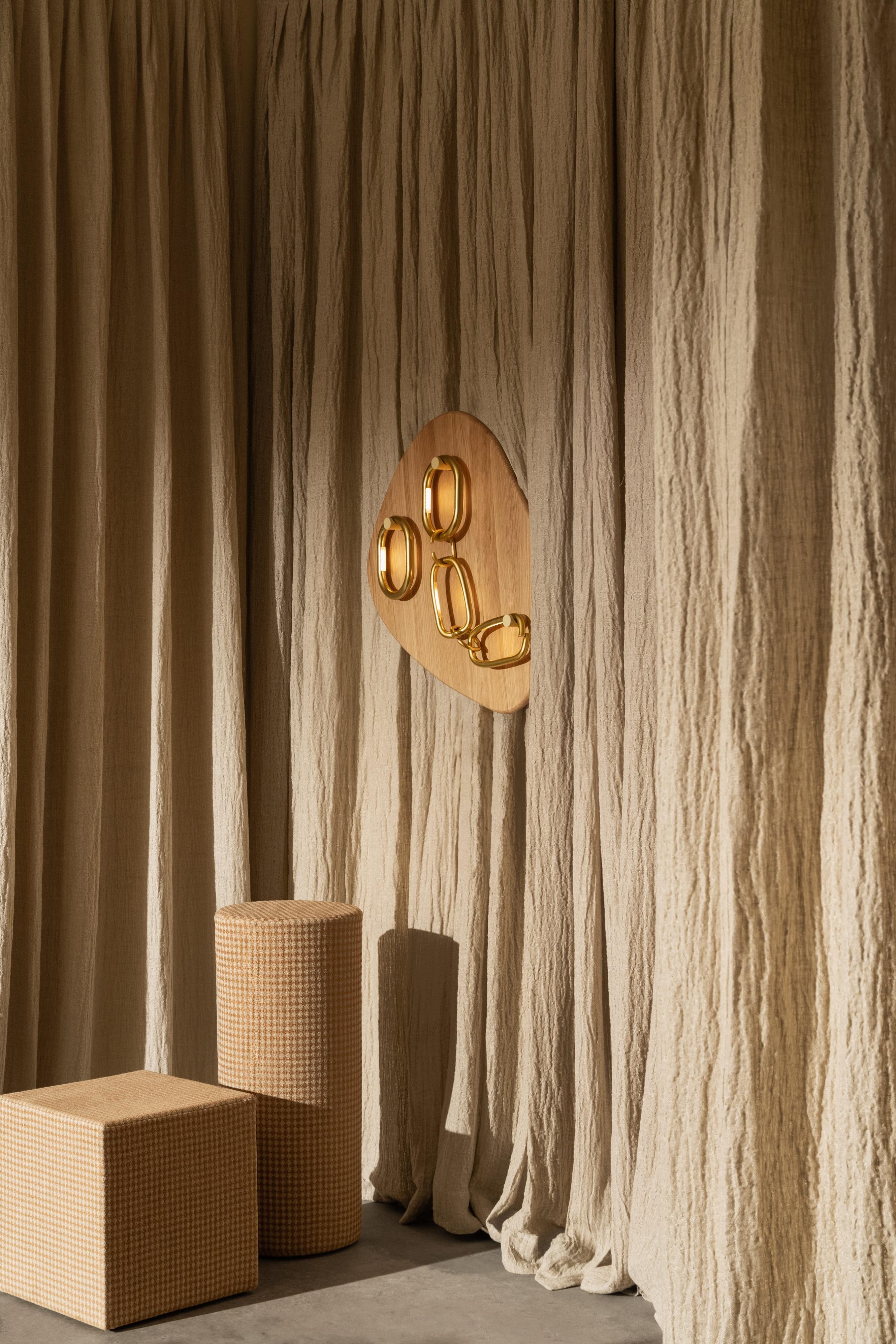 Medium Notearrings Oak Wall Lamp by Virginia Arlotto
Dimensions: D 10 x W 62.7 x H 76.2 cm. 
Materials: Natural oak, metal, resin.

Available in small and medium sizes. Please contact us.
Available in different wood and metal finishes.

All our