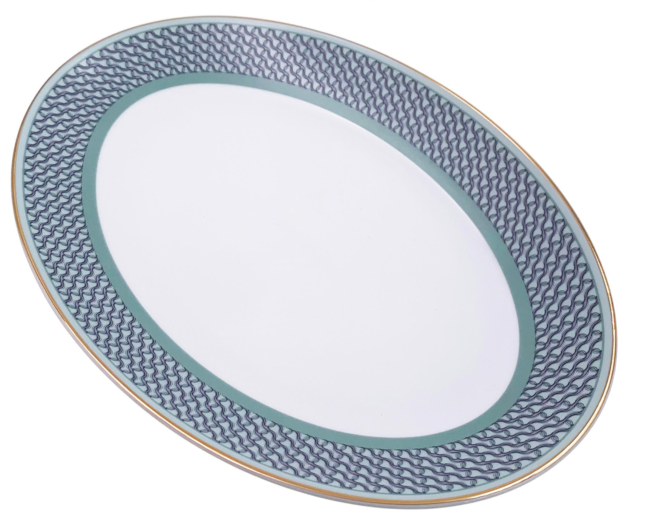 Malaysian Medium Oval Serving Plate Mid Century Rhythm André Fu Living Tableware New For Sale