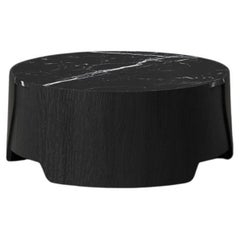 Table « Perianth » de taille moyenne en chêne et marbre Nero Marquina, par Haymann Editions