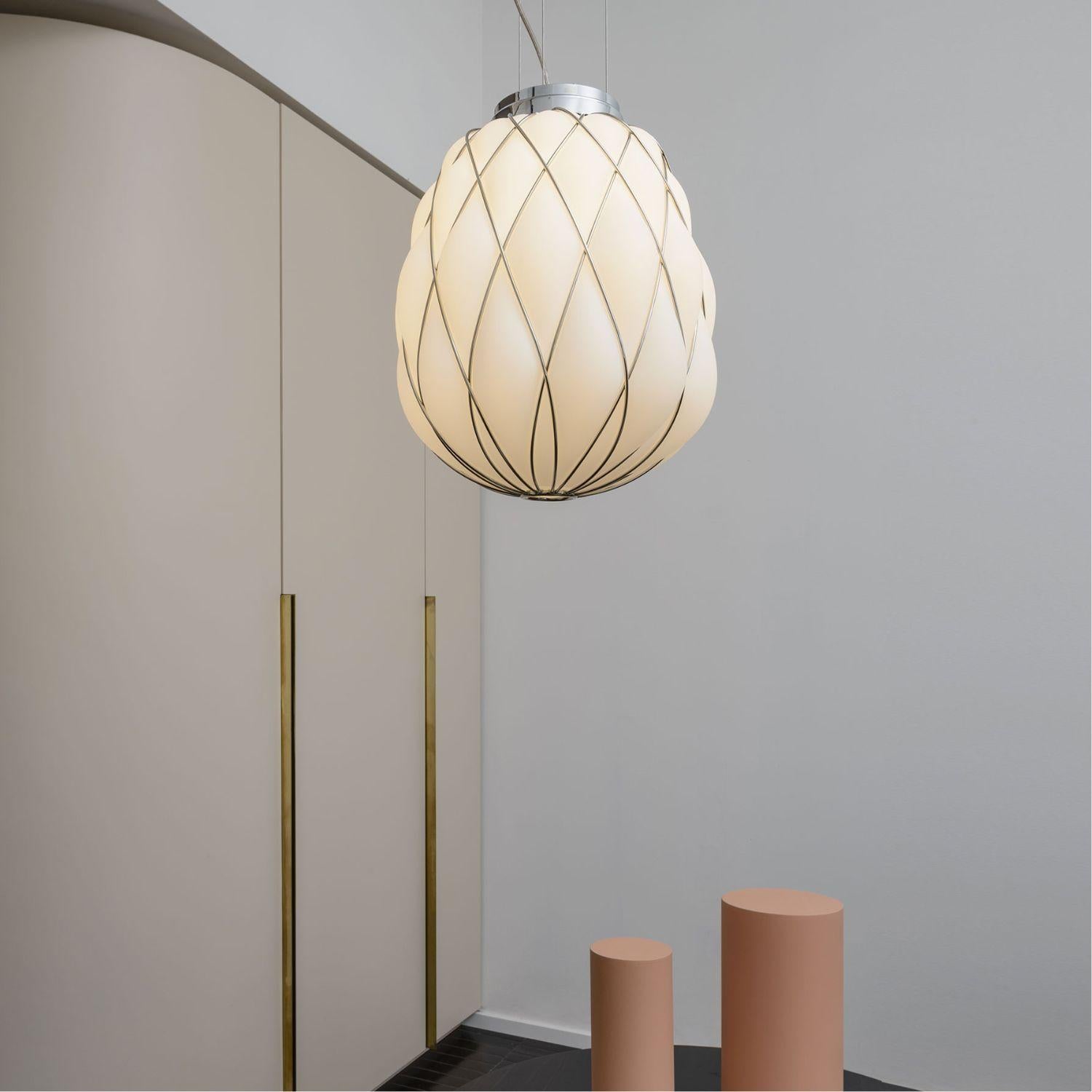 Medium 'Pinecone' Suspension Lamp in Opaline Glass & Gold Metal for Fontana Arte For Sale 5