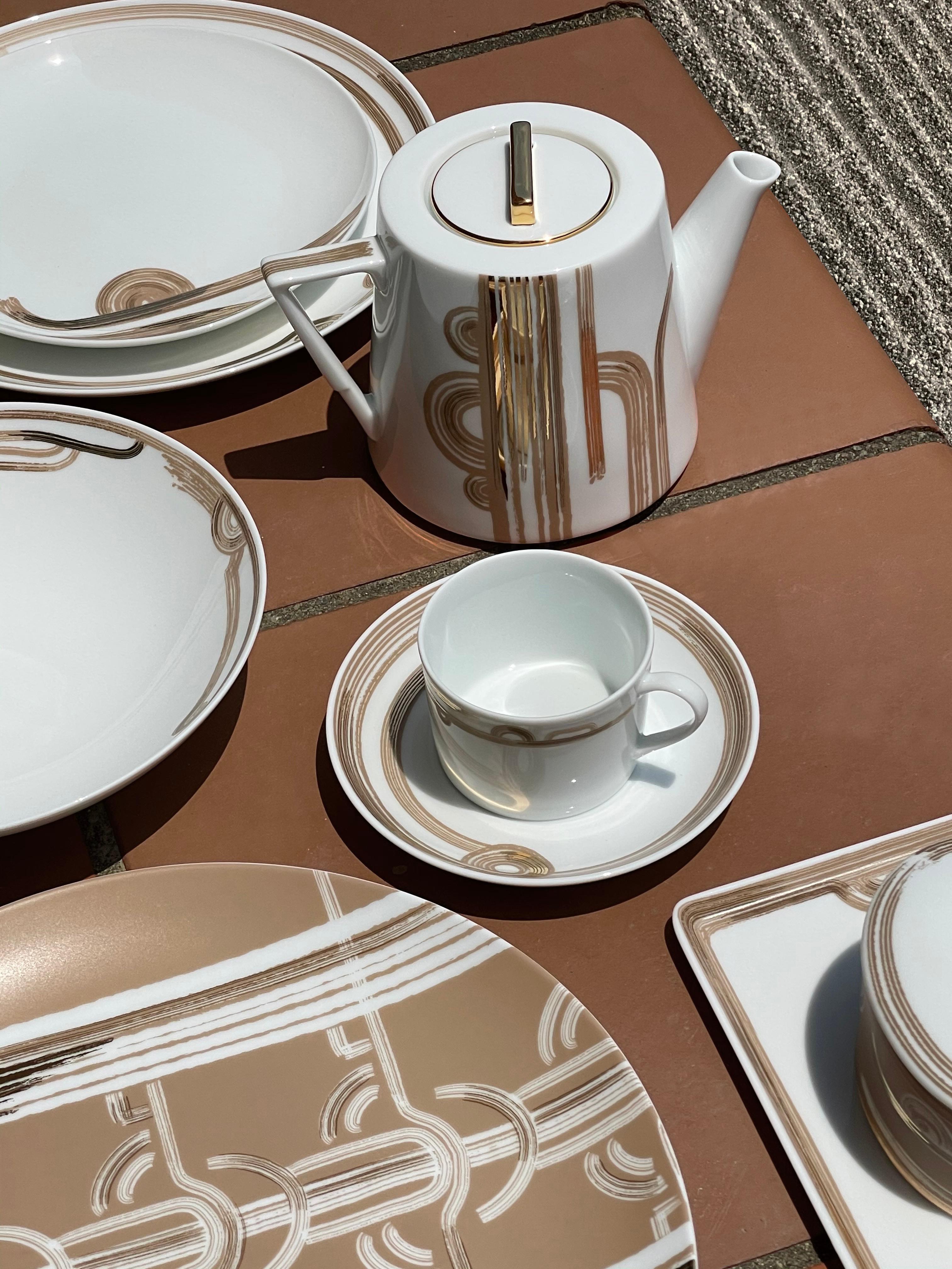 Malaysian Medium Rectangular Tray Art Déco Garden André Fu Living Tableware New For Sale