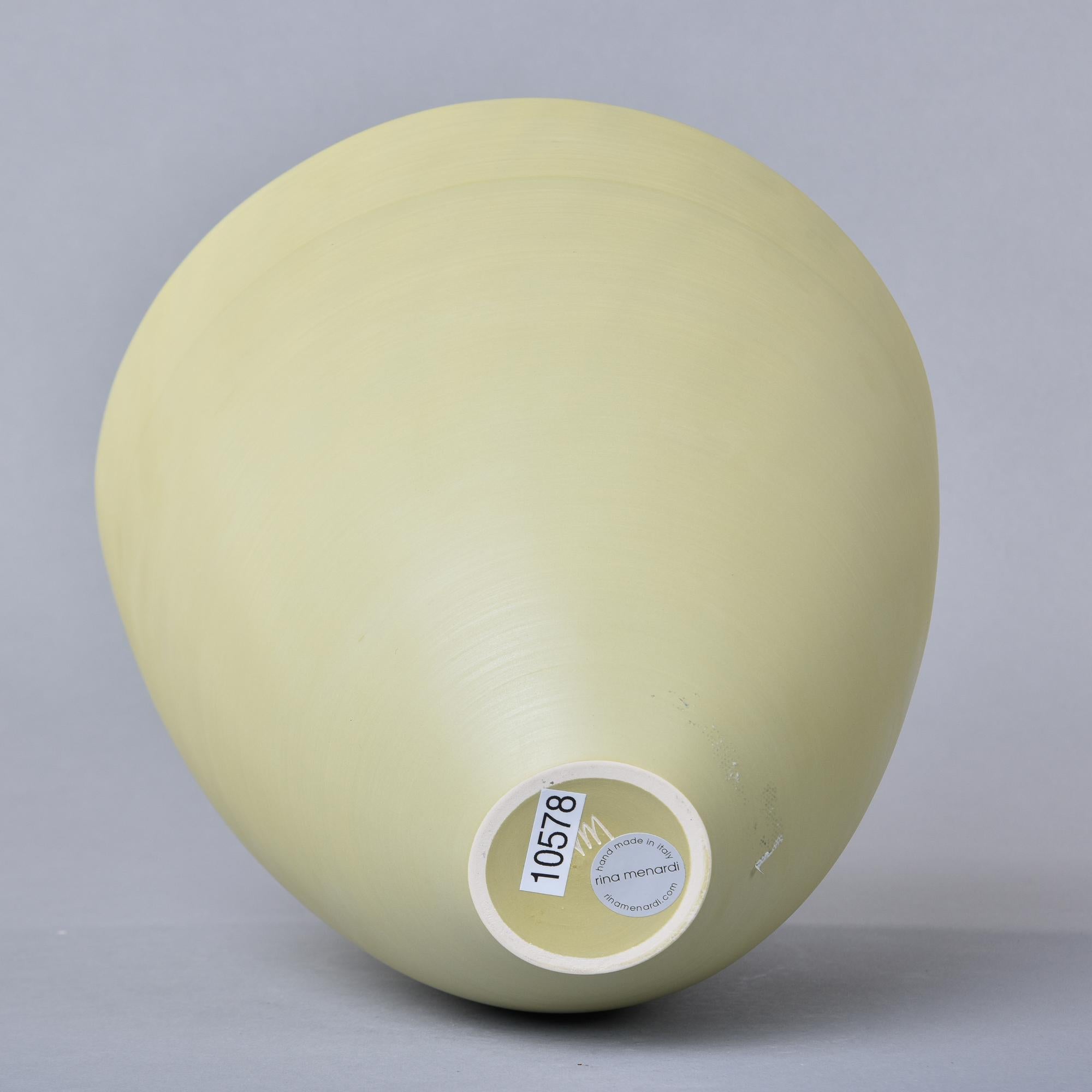 XXIe siècle et contemporain Bol en forme de coupe à la pistache moyenne Rina Menardi Light en vente