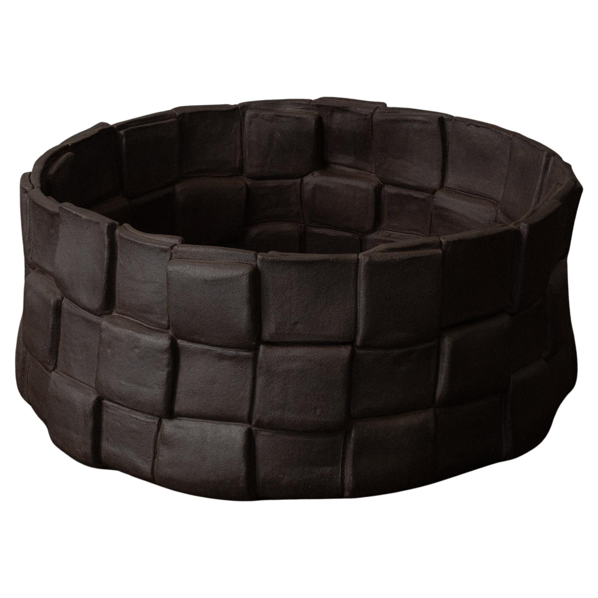 Mittleres skulpturales Gefäß aus Keramik von Candice Romanelli, USA im Angebot