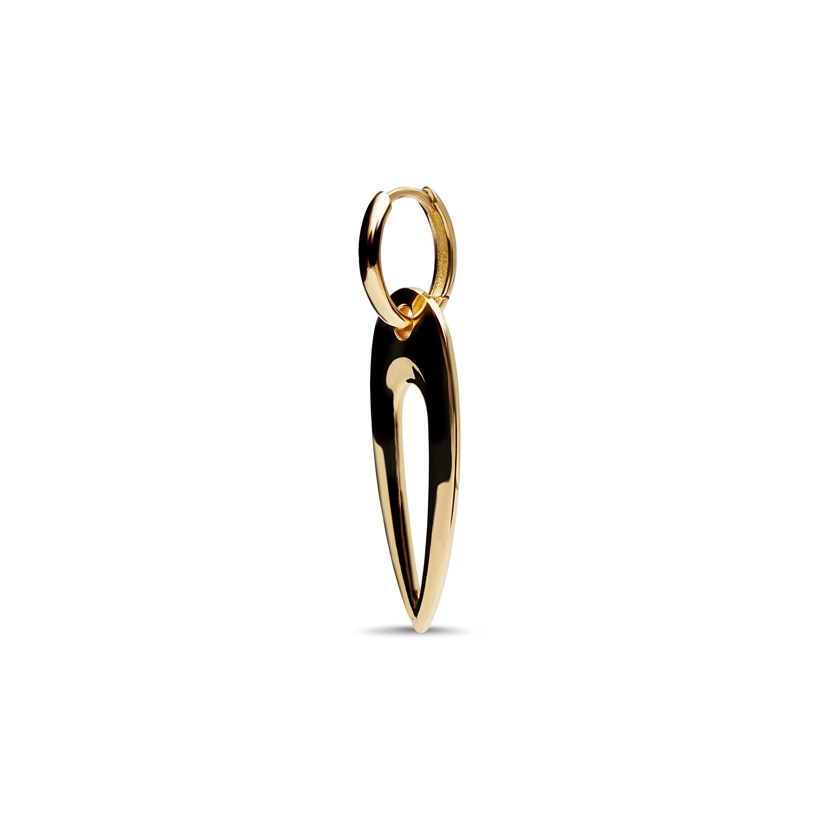 Medium Seeker Huggie Hoop 18K Gold Earrings  In New Condition For Sale In New York, NY