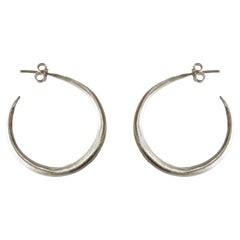 Boucles d'oreilles moyennes en A Silver