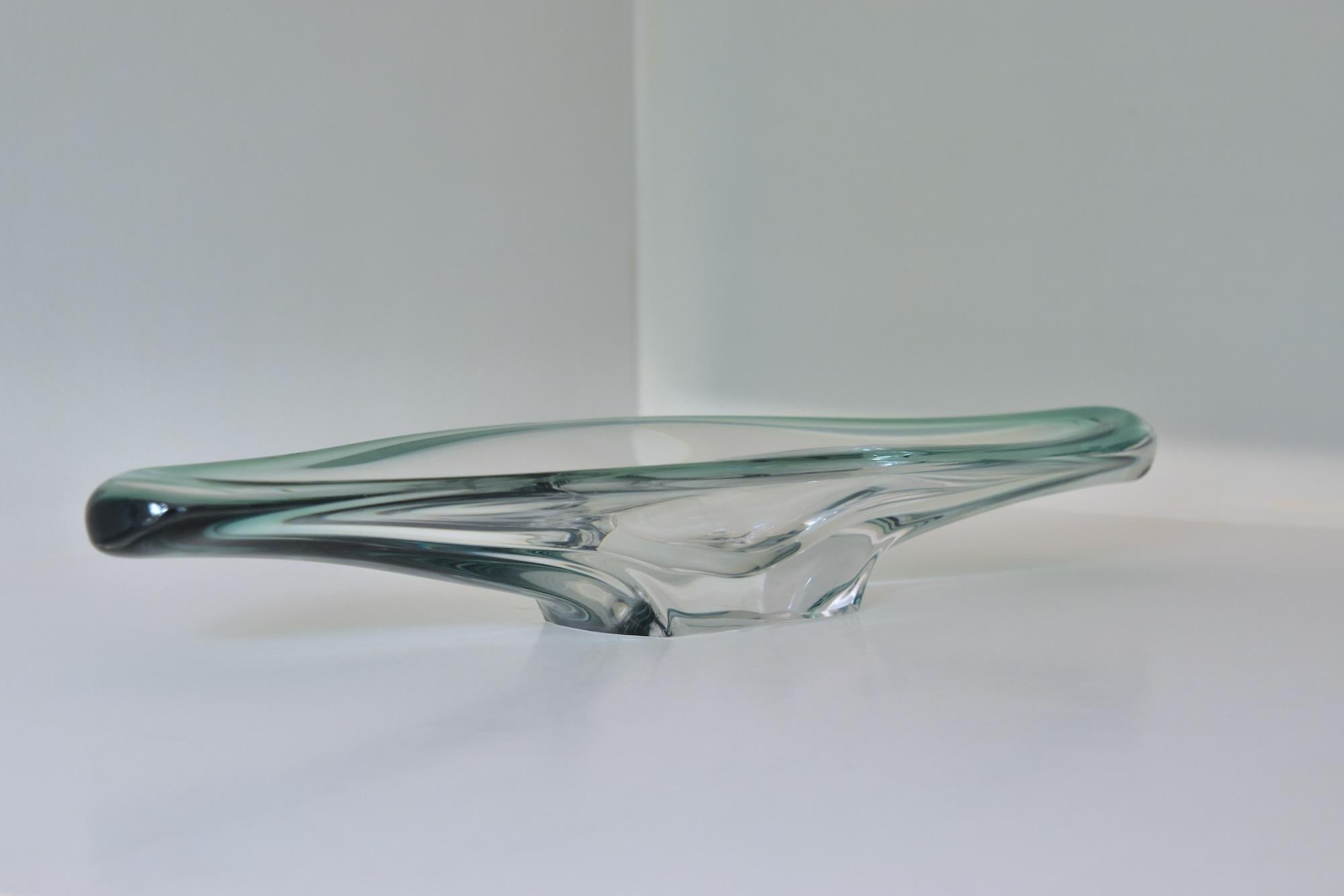 Medium Size Crystal Glass Bowl by Val Saint Lambert 1960's Belgium In Good Condition In Krefeld, DE