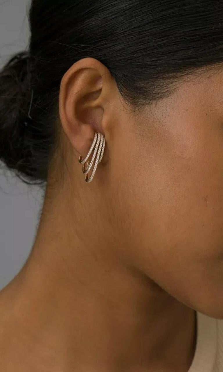 Taille ronde Créoles assemblage de diamants de taille moyenne en or massif 14 carats en vente