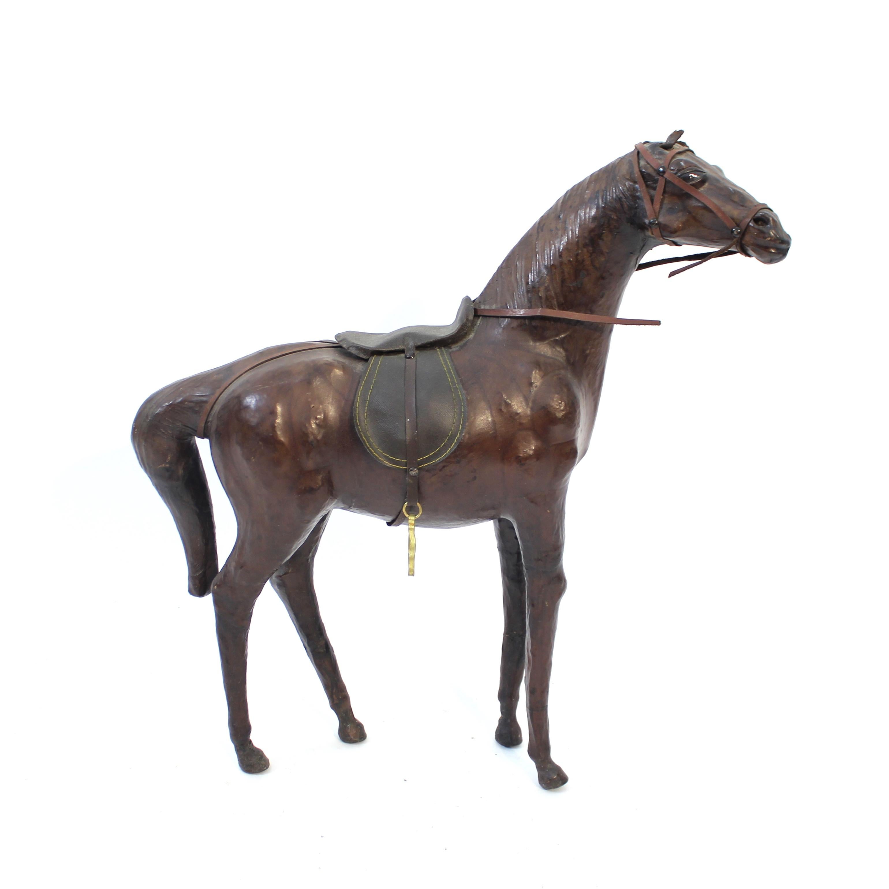 Modern Medium size French horse model in genuine leather, 1970s For Sale
