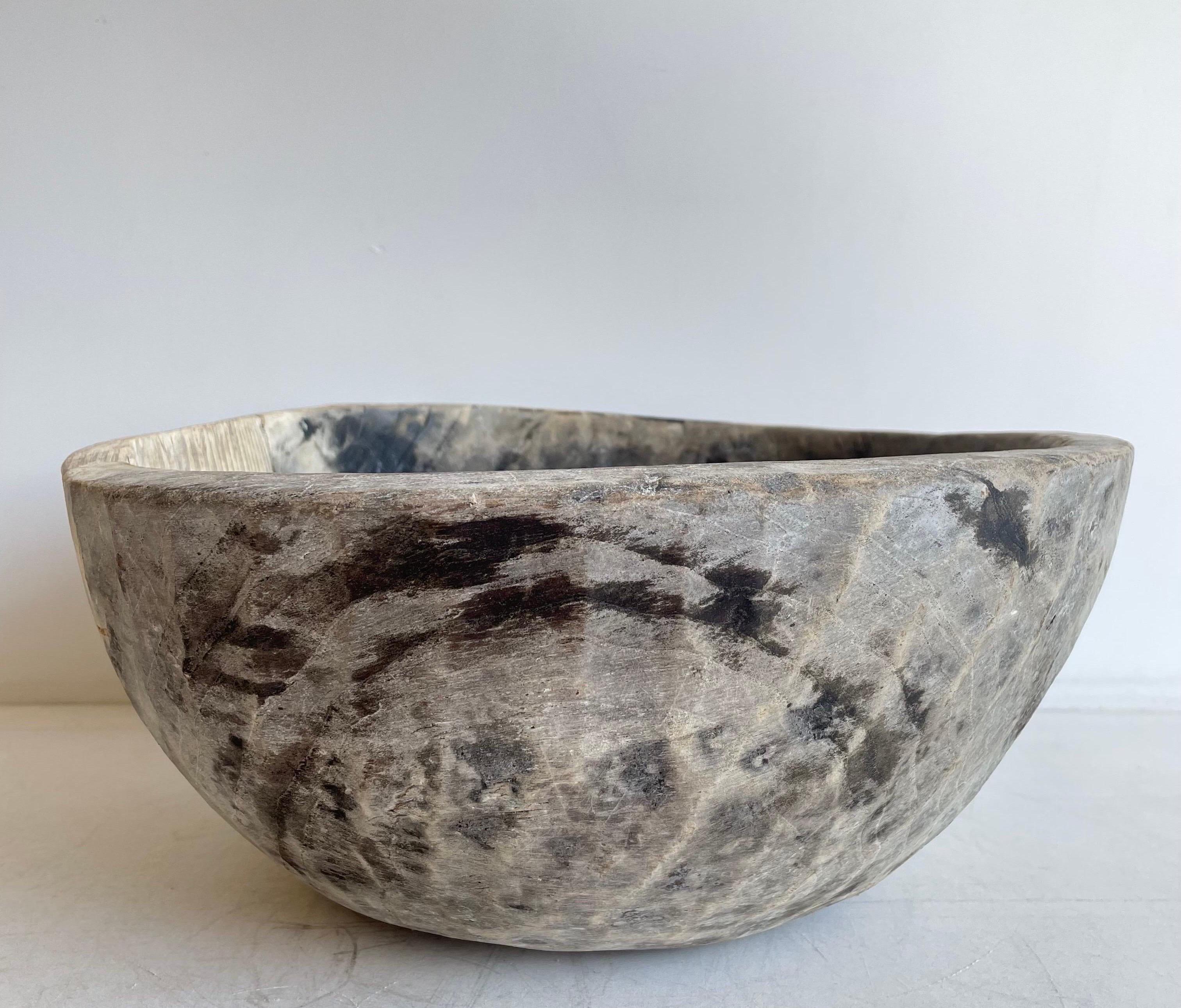 Medium Size Vintage Wood Decorative Bowl For Sale 2