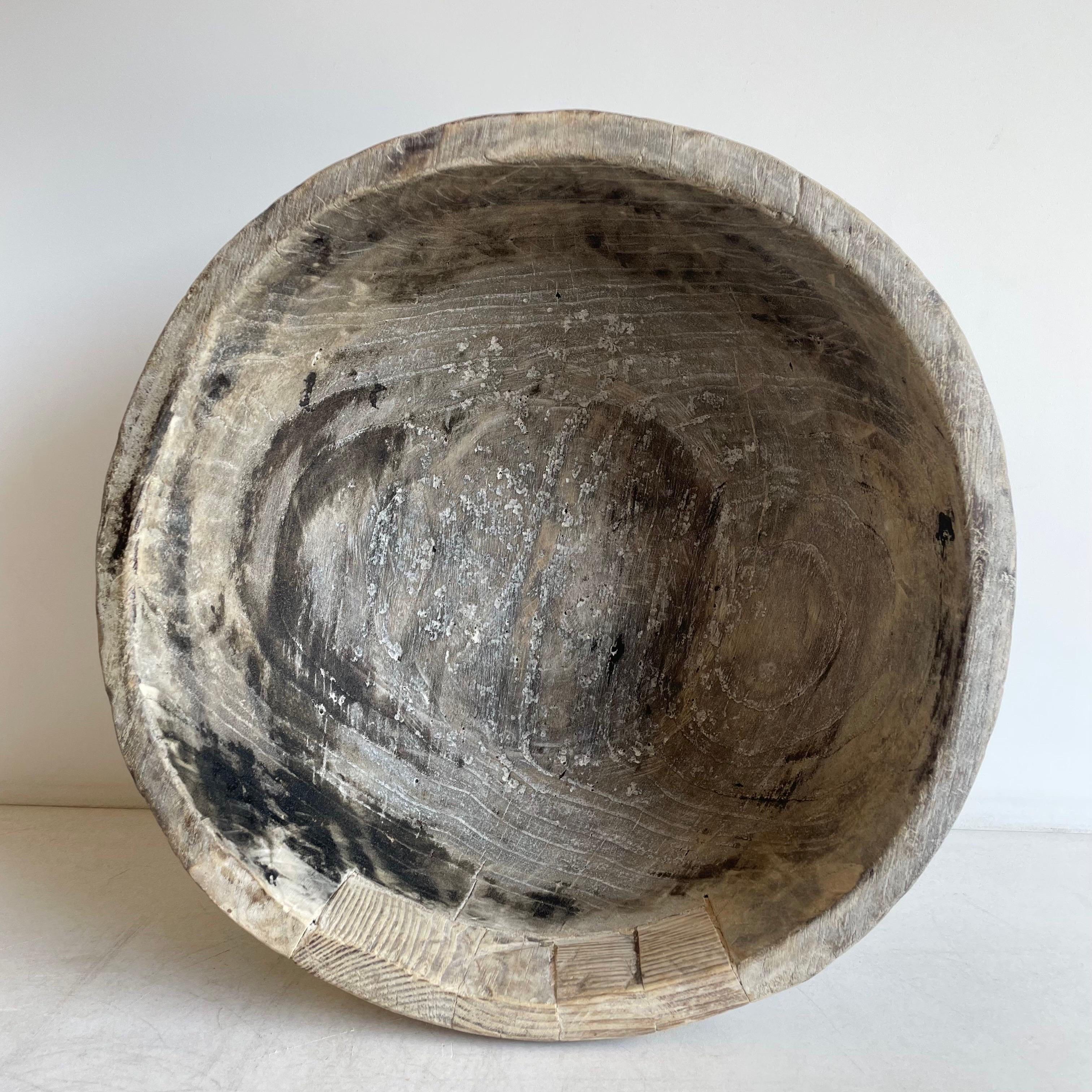 Medium Size Vintage Wood Decorative Bowl For Sale 3
