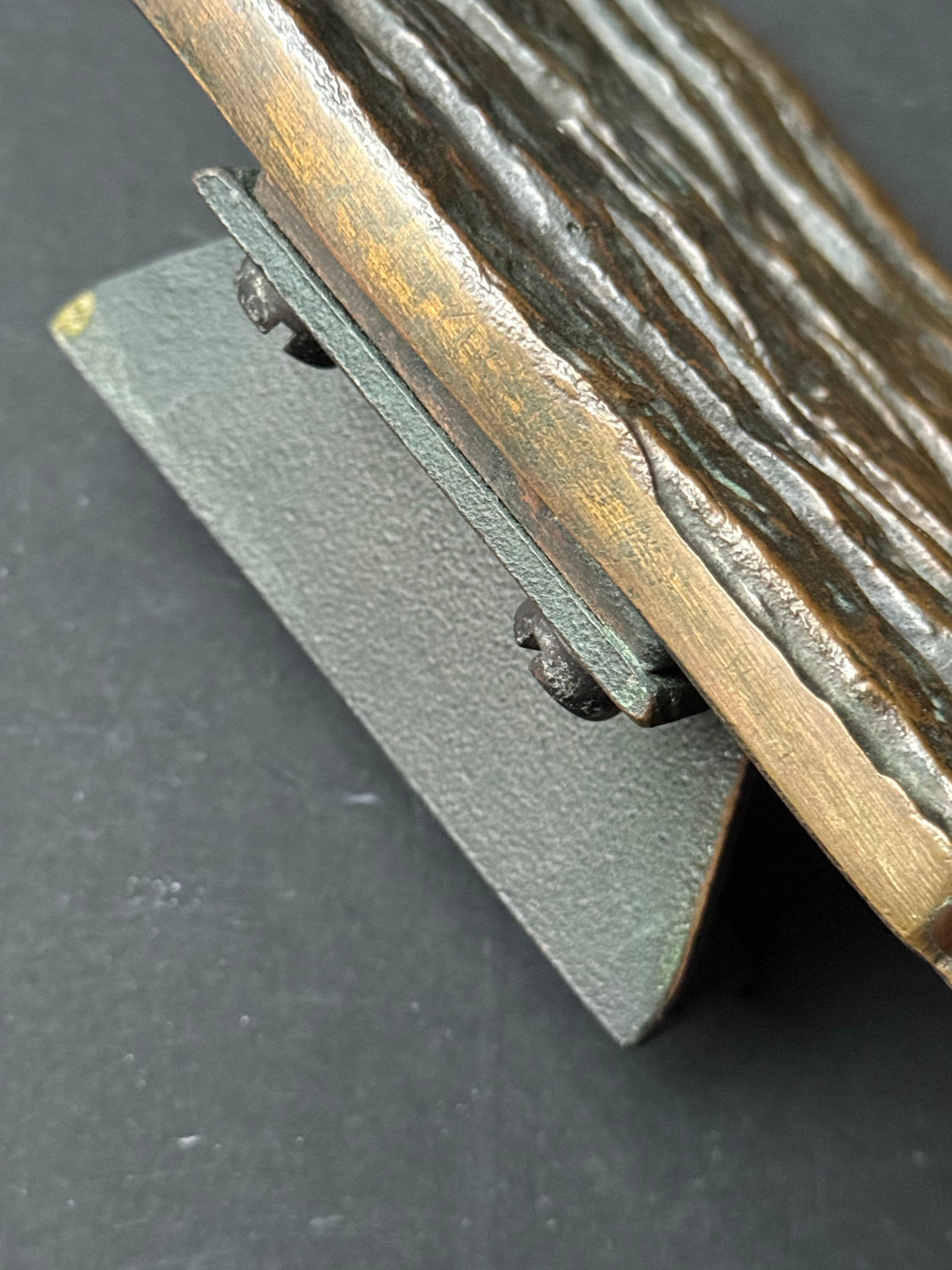 20th Century Medium-Sized Bronze Door Handle with Bark or Rock Pattern II For Sale