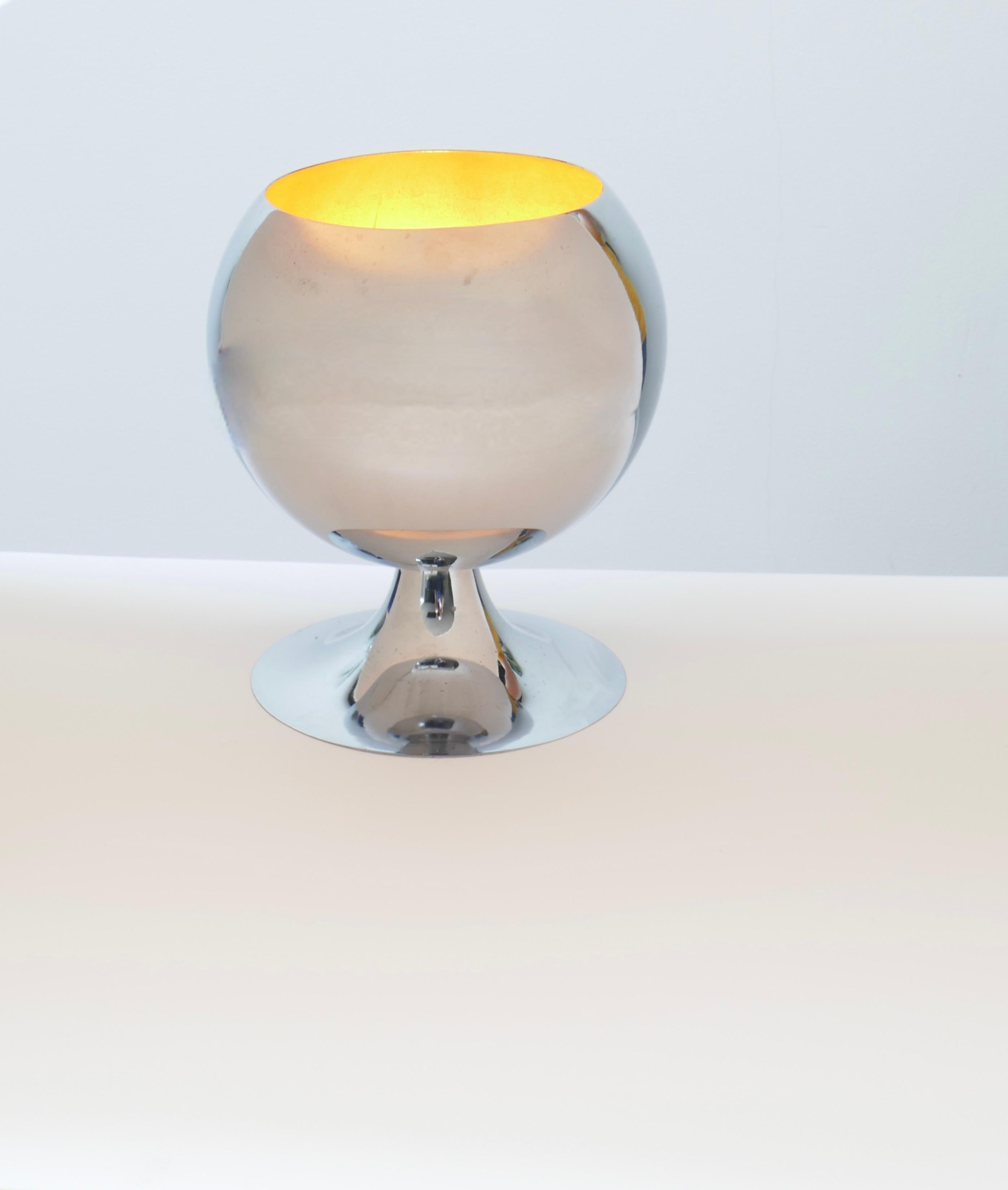 Late 20th Century Medium Sized Space Age Chrome Globe Table Lamp, Italy, 1970s For Sale