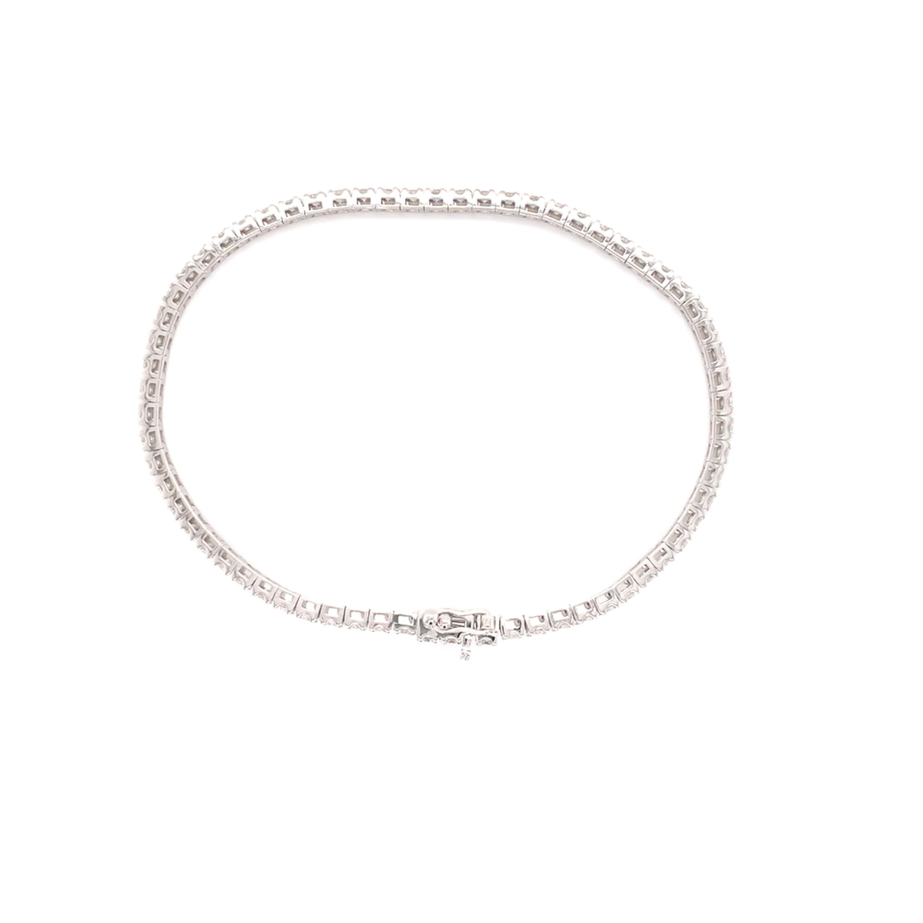 Medium Sized Tennis Bracelet In New Condition In Miami, FL