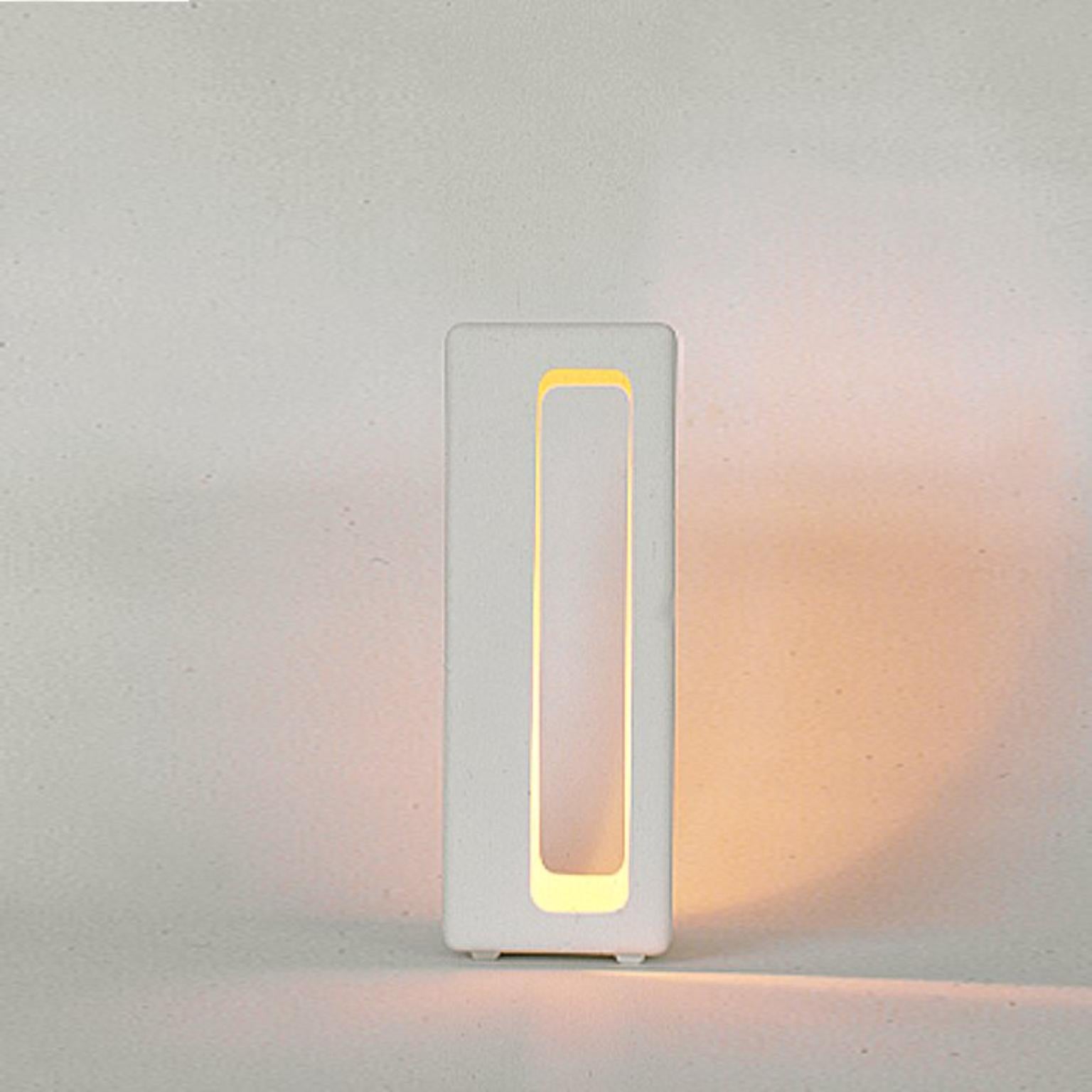 Medium Soft Box MS2 Table Lamp by Marre Moerel
Dimensions: D 25 x W 24.5 x H 42 cm.
Materials: Earthenware Ceramic. Polished matte finish.

Details: 
E14
Max. 40W
1.7m flat white cable with inline switch and EU plug

Marre Moerel is an