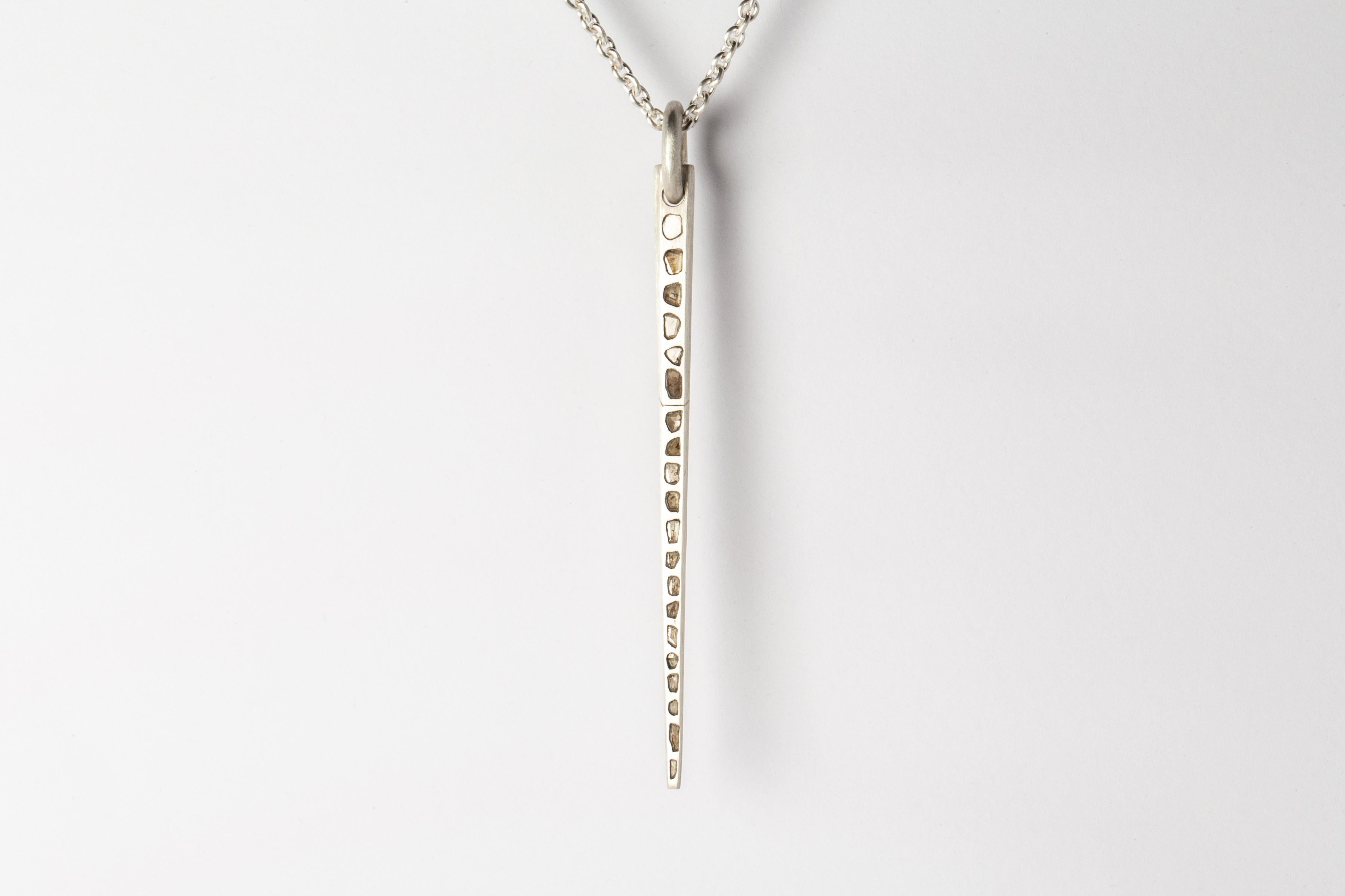 Medium Spike Necklace (Mega Pavé, MA+DIA) For Sale 1