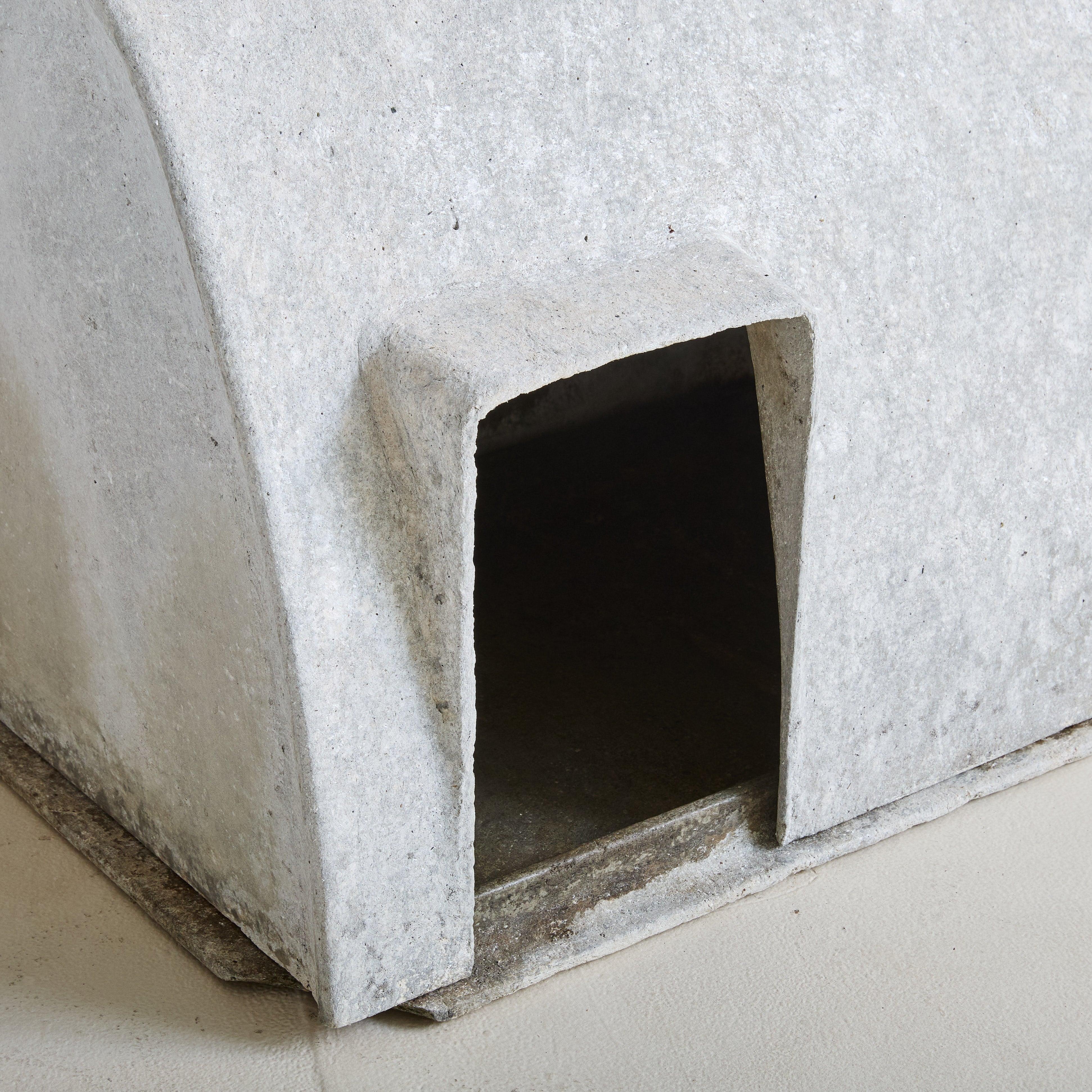Mid-Century Modern Medium Swiss Concrete Dog House by Willy Guhl for Eternit, 1960s For Sale