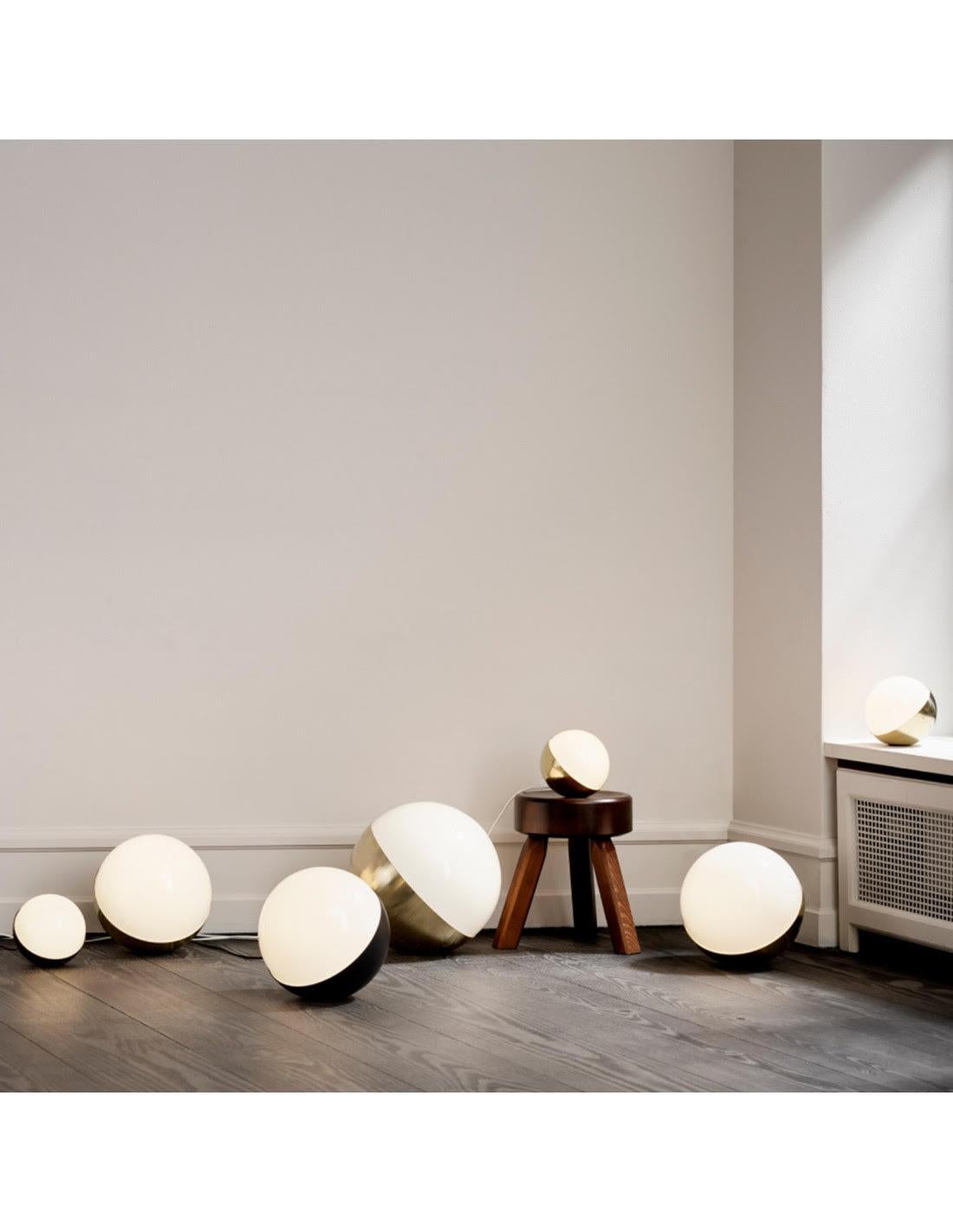 Medium Table / Floor Lamp model VL Studio by Louis Poulsen. For Sale 3