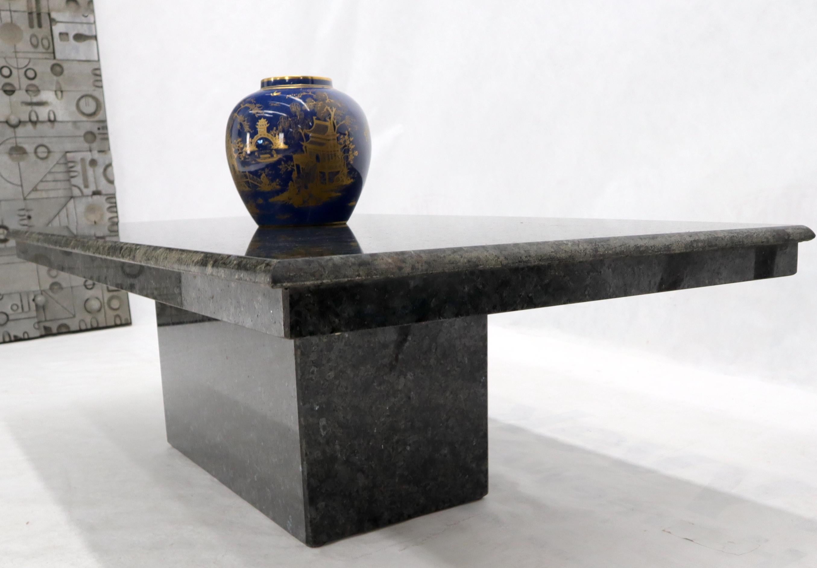 Medium to Large Black Granite Rectangular Mid-Century Modern Coffee Table For Sale 1