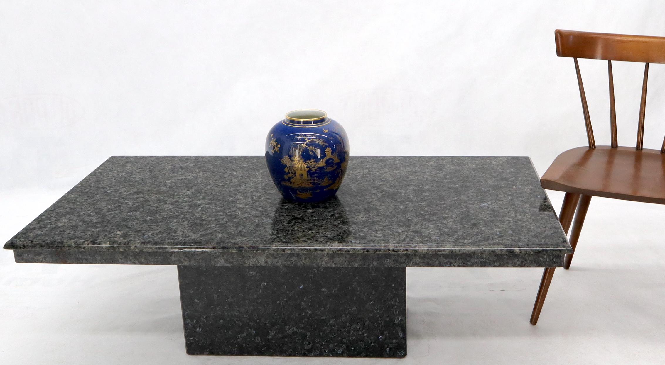 20th Century Medium to Large Black Granite Rectangular Mid-Century Modern Coffee Table For Sale