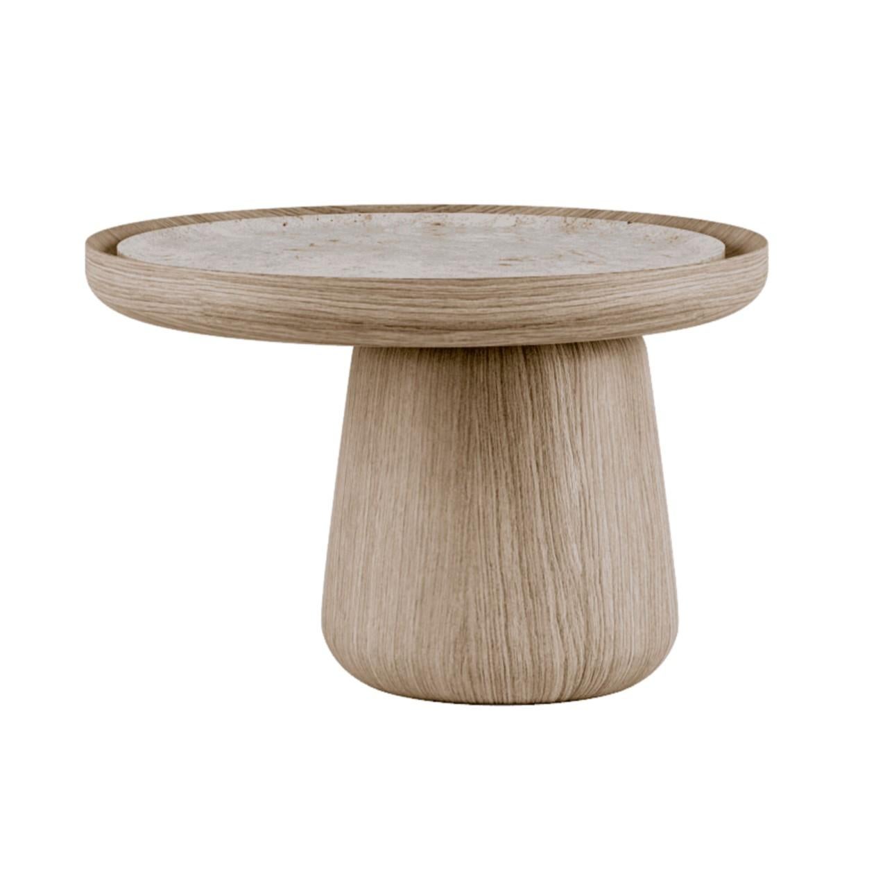 Table basse Medium Travertine Bold de Mohdern
Dimensions : ⌀ 60 x H 41 cm (plateau de marbre inclus ⌀ 52 cm)
MATERIAL : Frêne massif


Bold est une collection raffinée de tables basses conçues et produites par la marque Mohdern. Disponible en trois