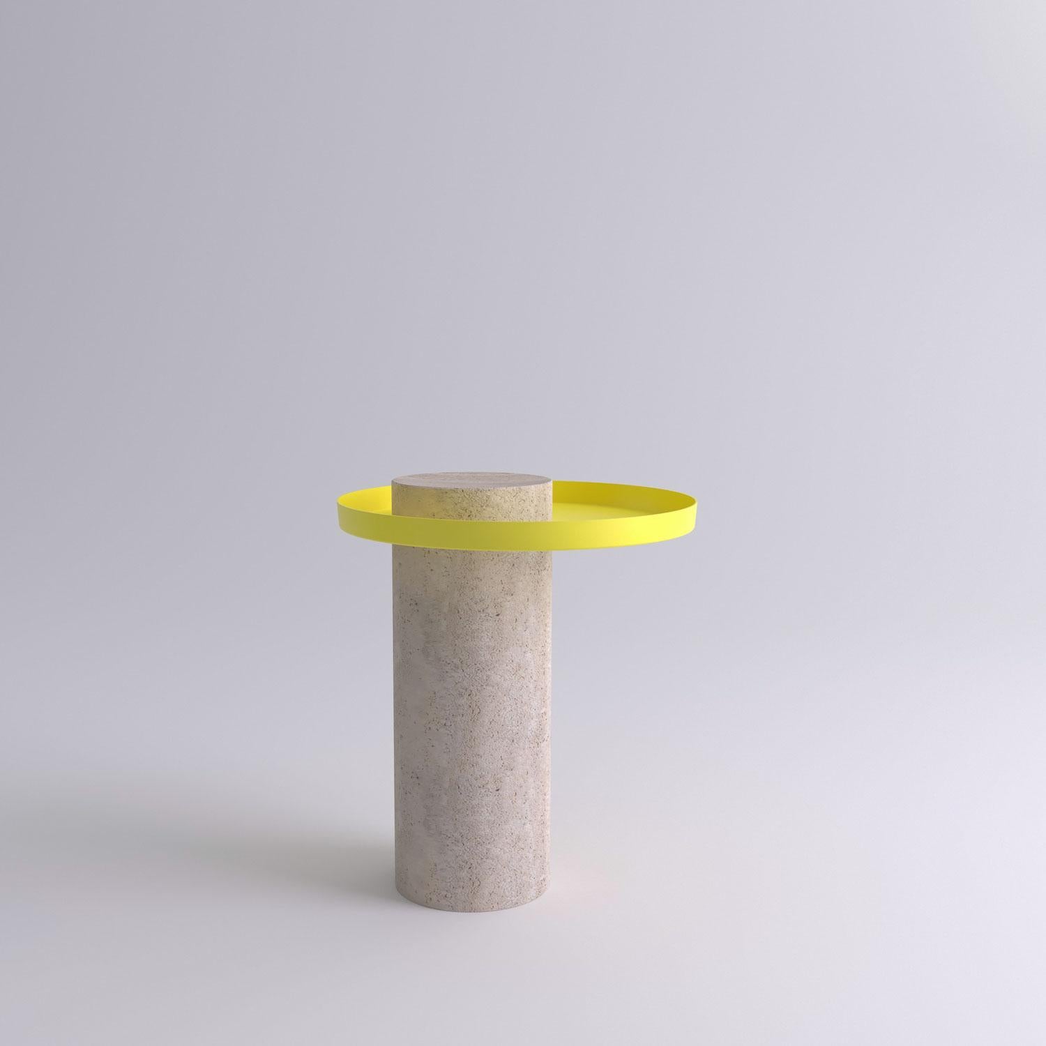 Medium travertine contemporary guéridon, Sebastian Herkner
Dimensions: D 40 x H 46 cm
Materials: Travertine stone, yellow metal tray

The salute table exists in 3 sizes, 4 different marble stones for the column and 5 different finishes for the