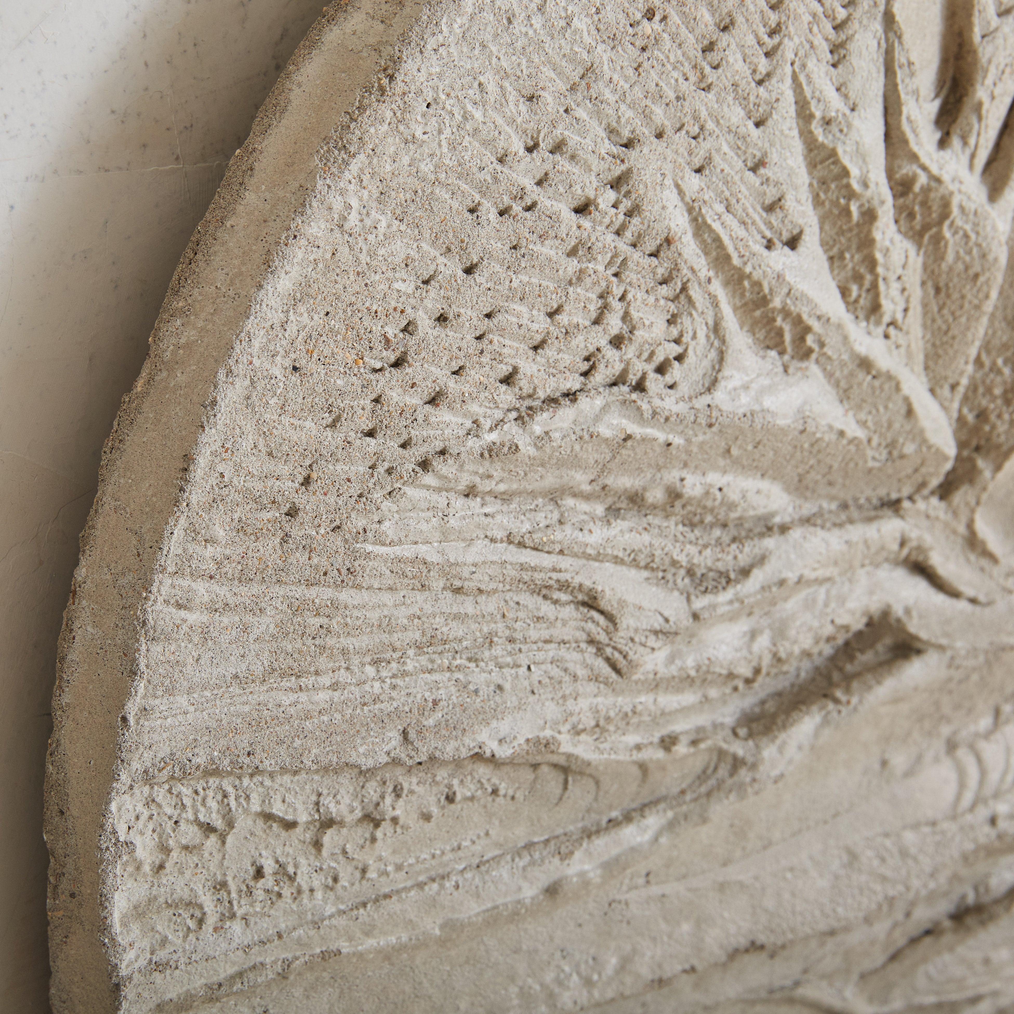 Late 20th Century Medium White Concrete Wall Sculpture by Roger Desserprit, 1985 For Sale