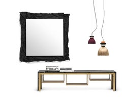 Espejo Wow mediano en negro by Uto Balmoral & Mogg