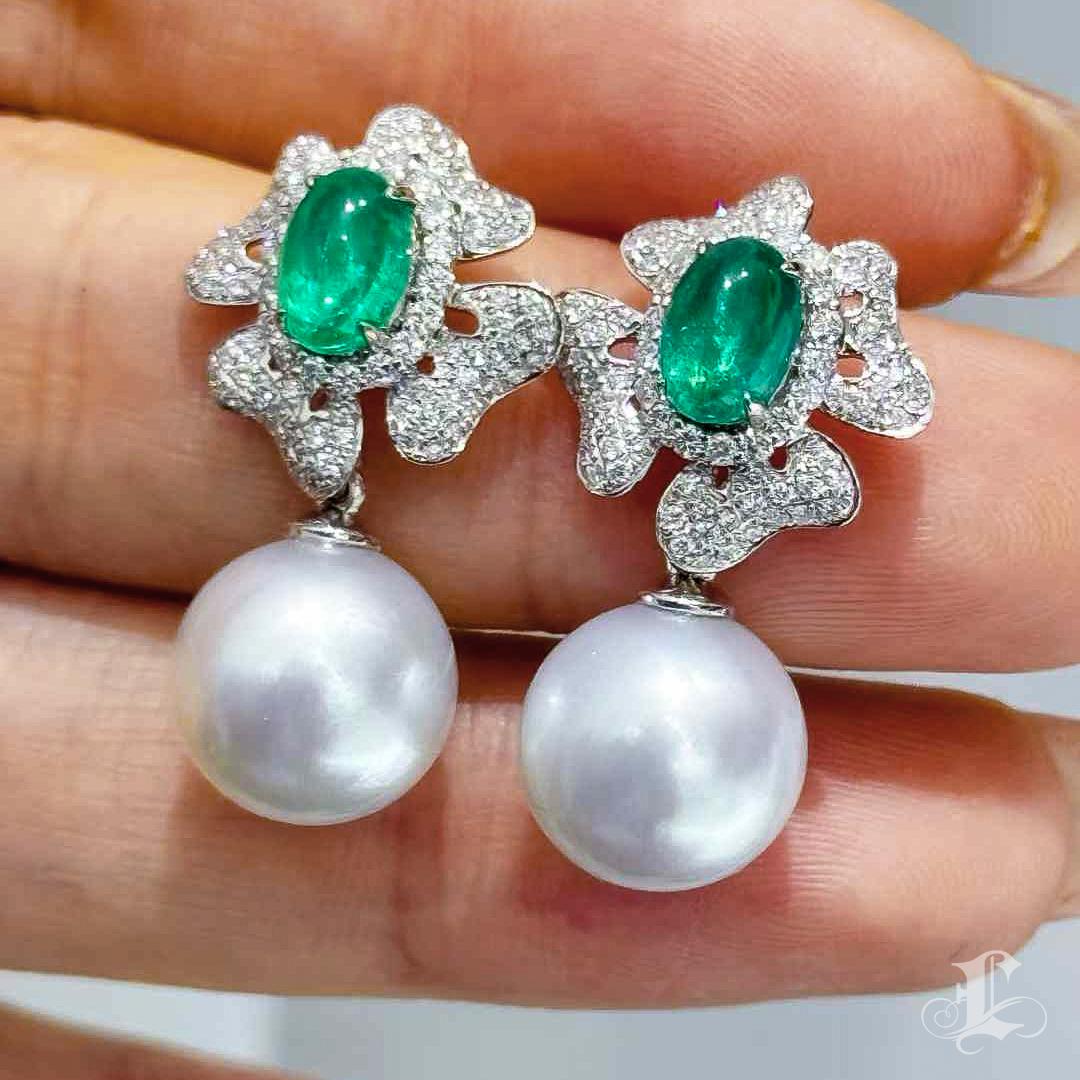 【Vine Symphony】Medusa Bloom Convertible Emerald & South Sea Pearl Earrings For Sale 2