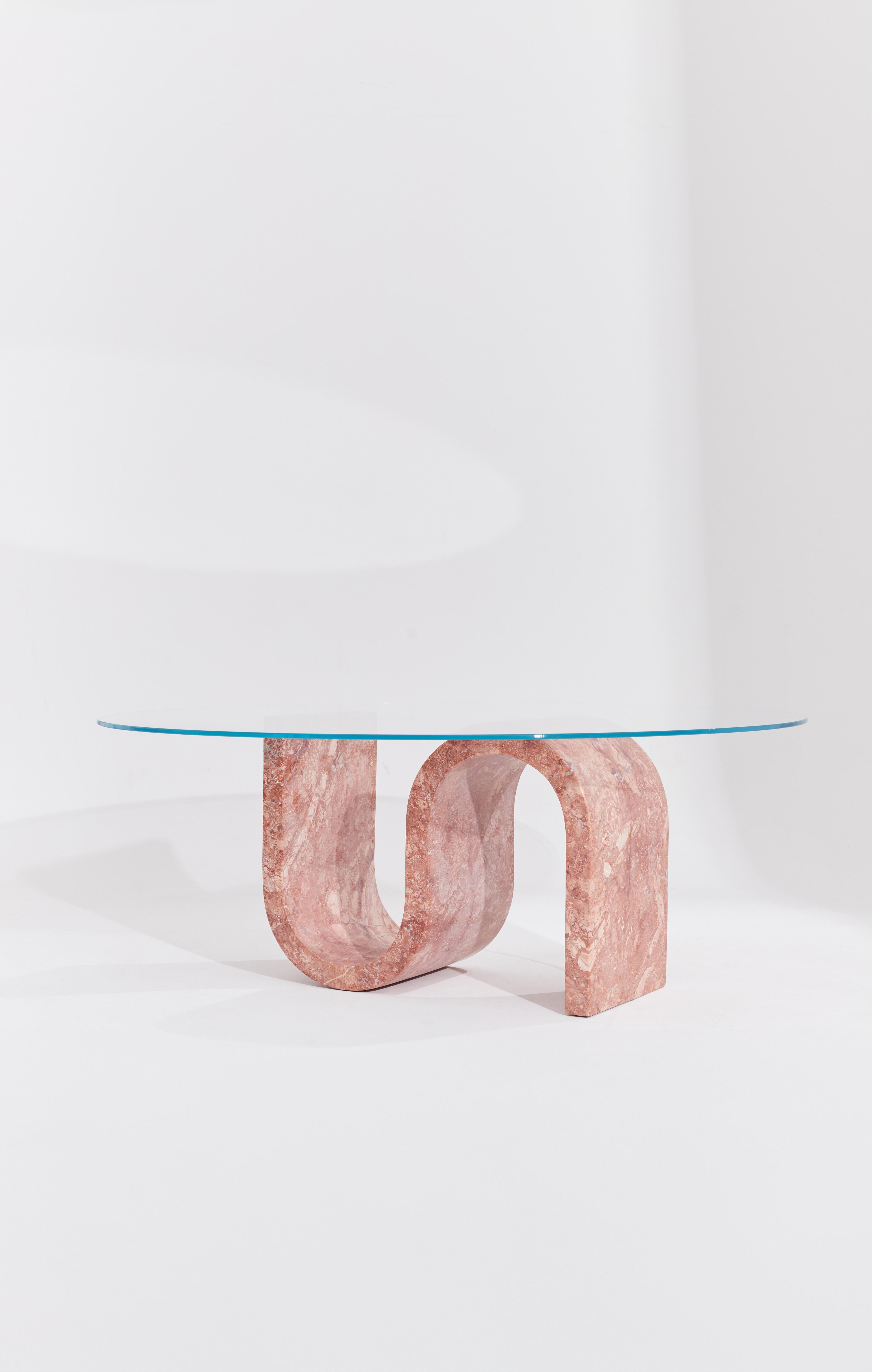 Turc Table basse en travertin rouge Medusa par RAFFINATO en vente