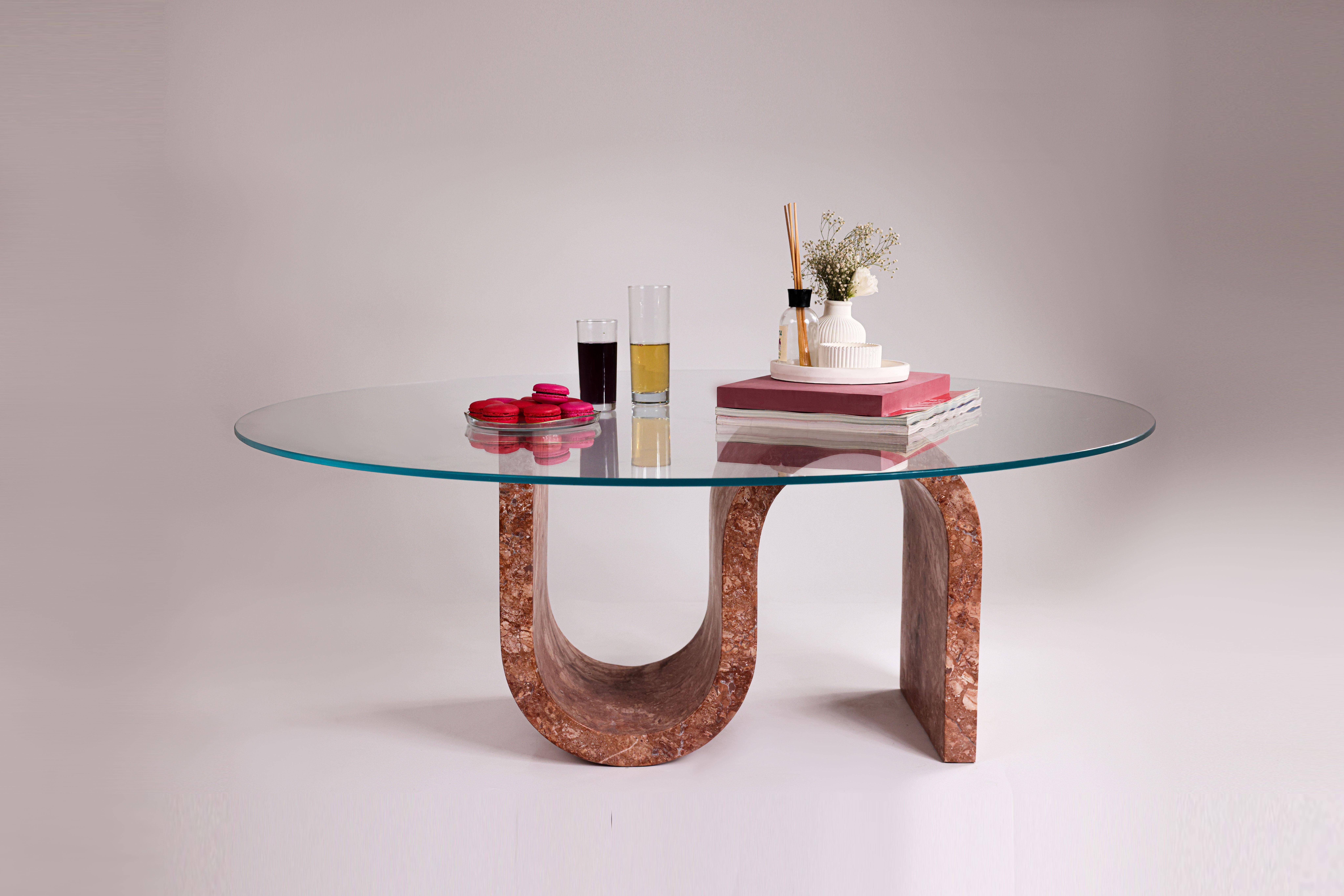 XXIe siècle et contemporain Table basse en travertin rouge Medusa par RAFFINATO en vente