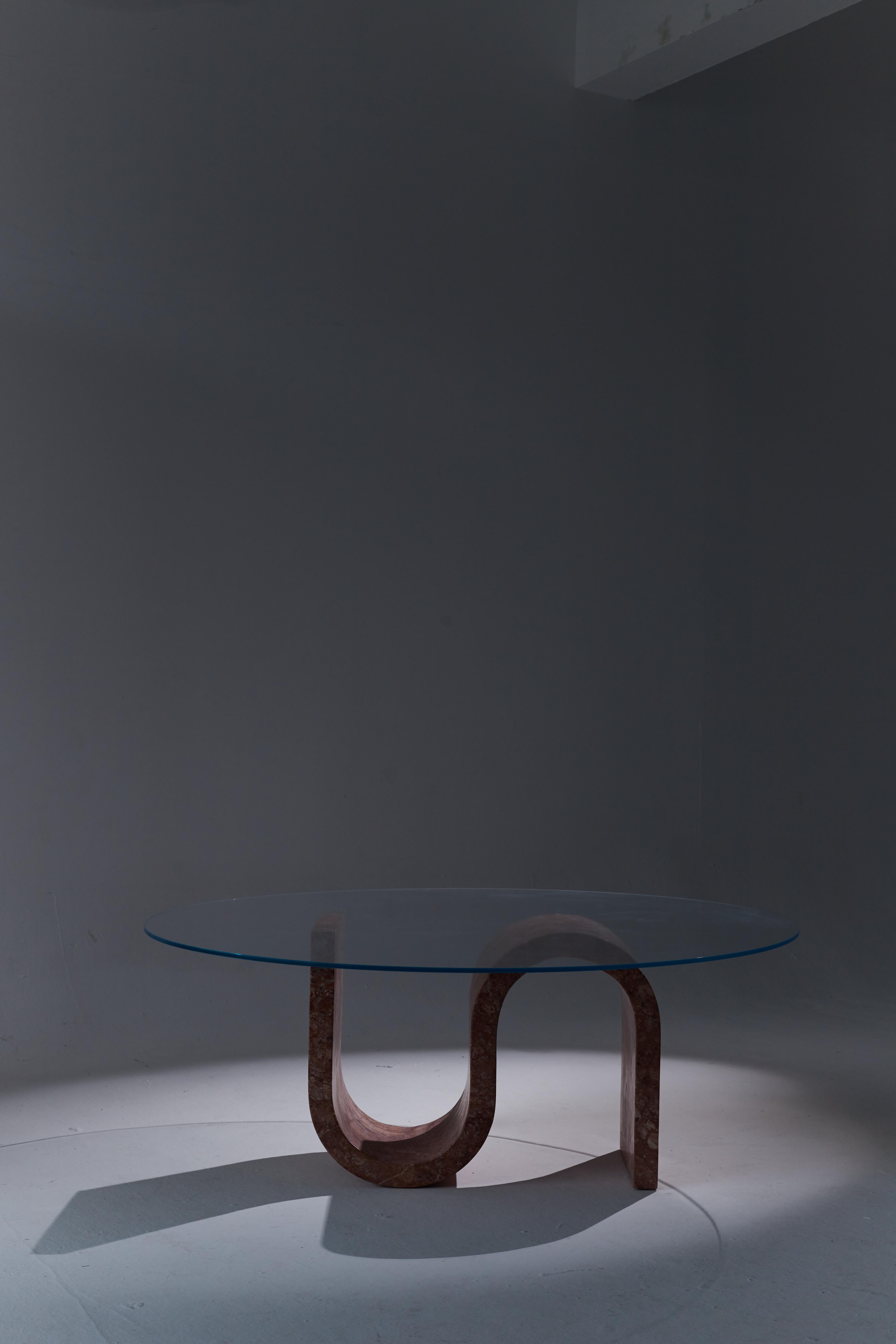 Verre Table basse en travertin rouge Medusa par RAFFINATO en vente