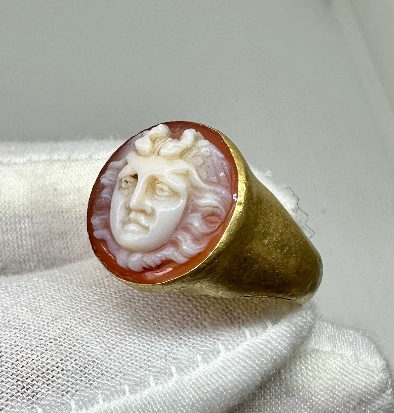 Women's or Men's Medusa Snake Hardstone Cameo Ring 20 Karat Gold Museum Quality Antique Victorian
