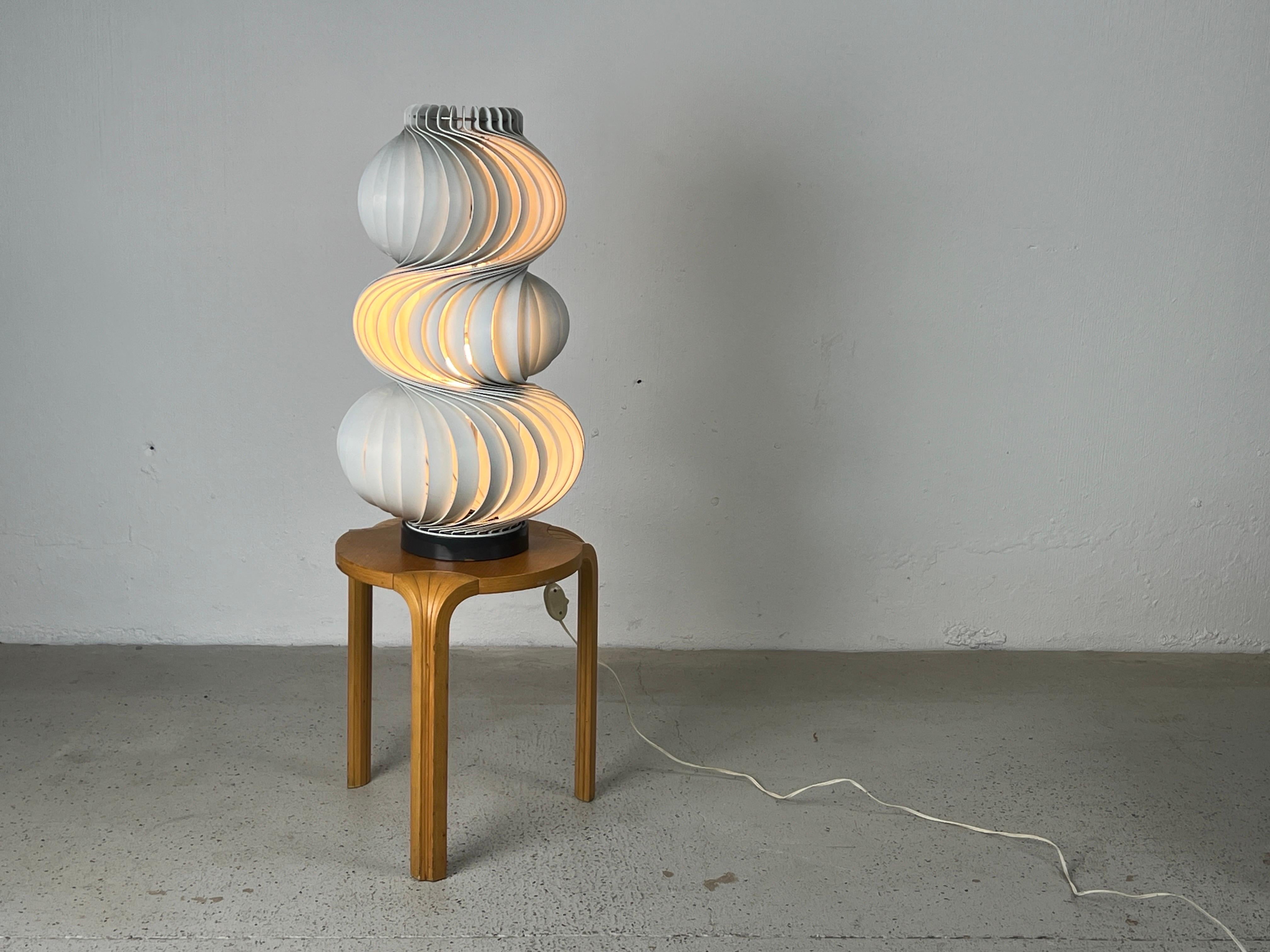 Medusa Table Lamp by Olaf von Bohr For Sale 10