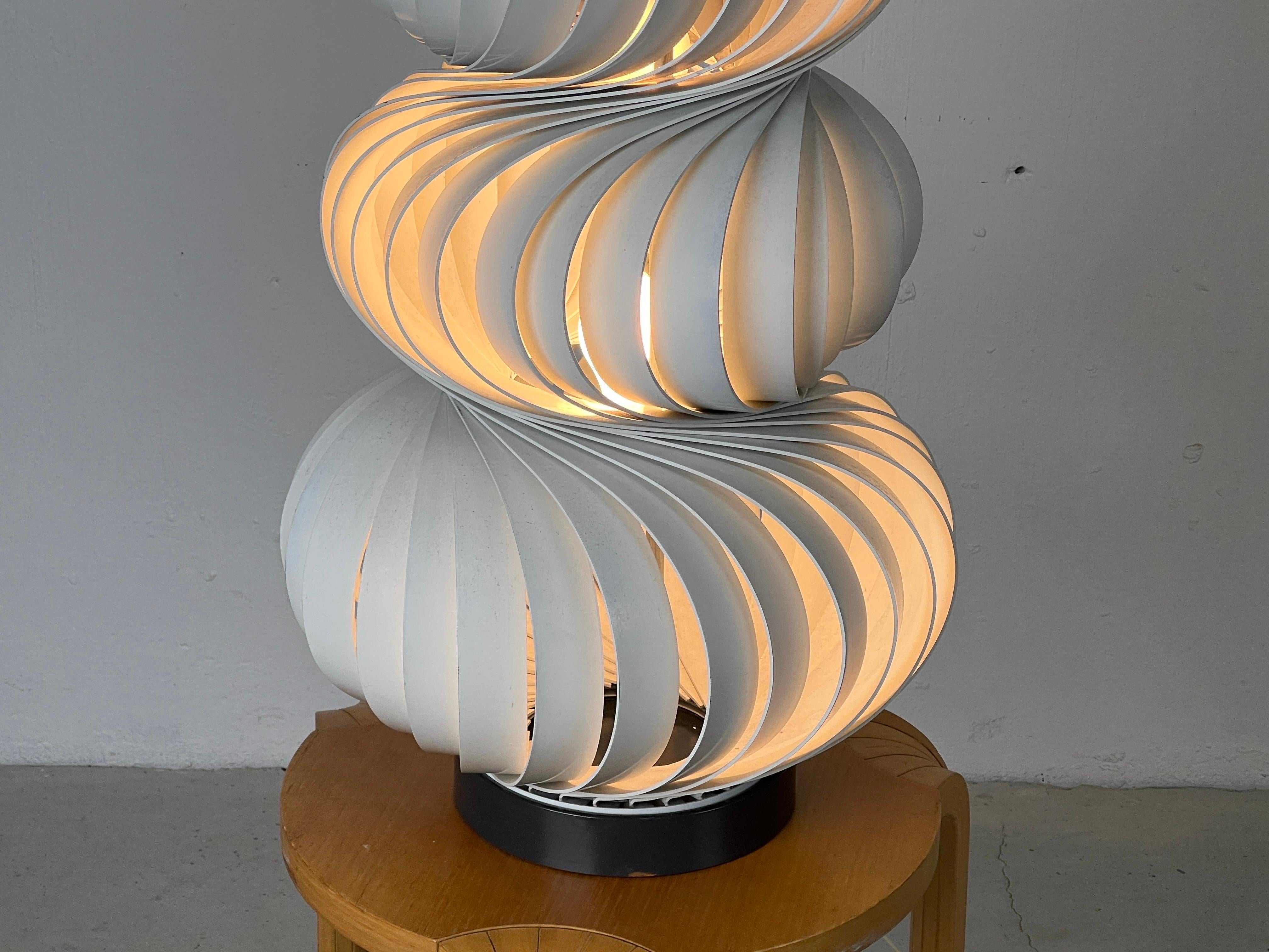 Medusa-Tischlampe von Olaf von Bohr (Metall) im Angebot