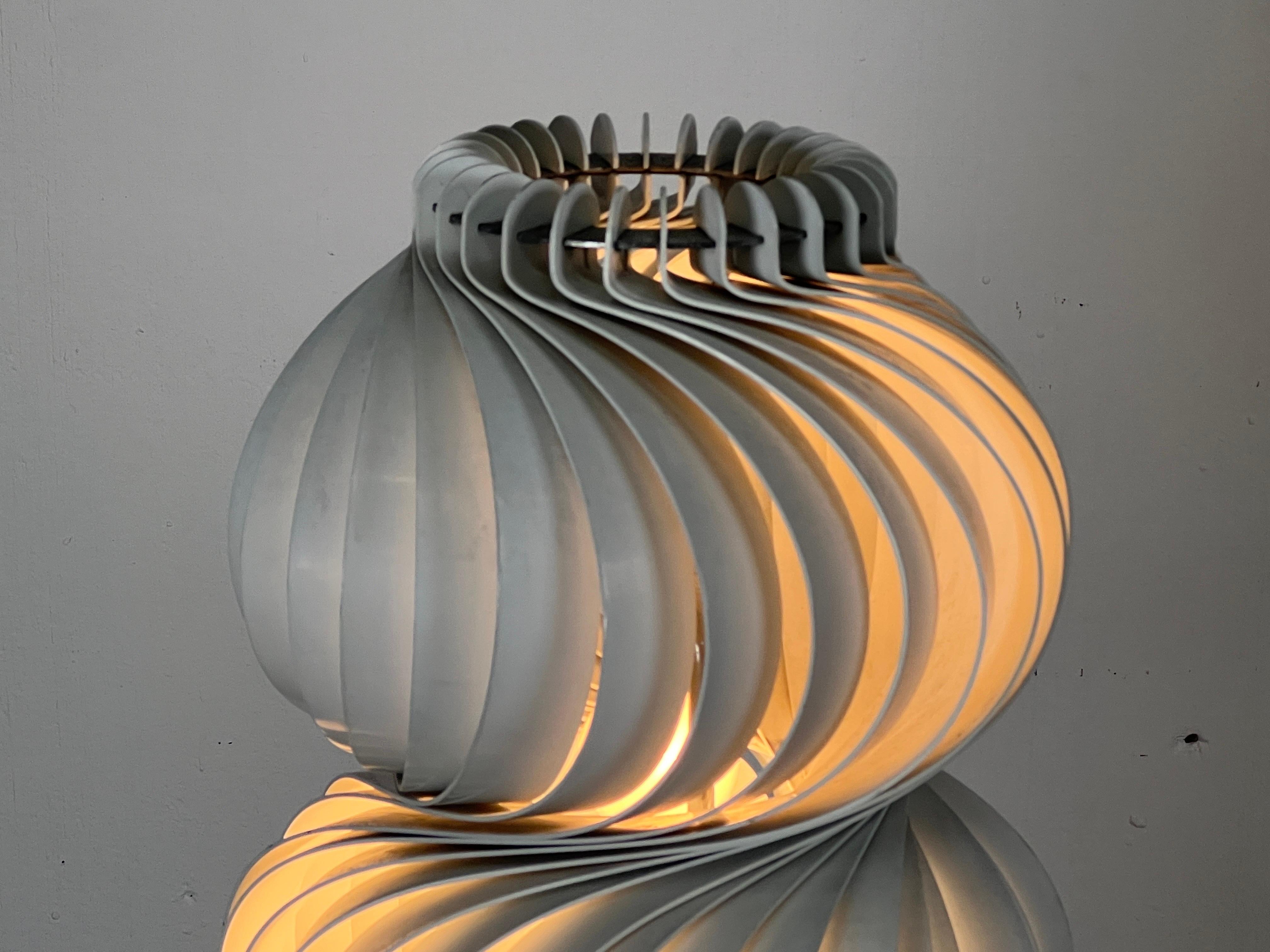 Medusa-Tischlampe von Olaf von Bohr im Angebot 1