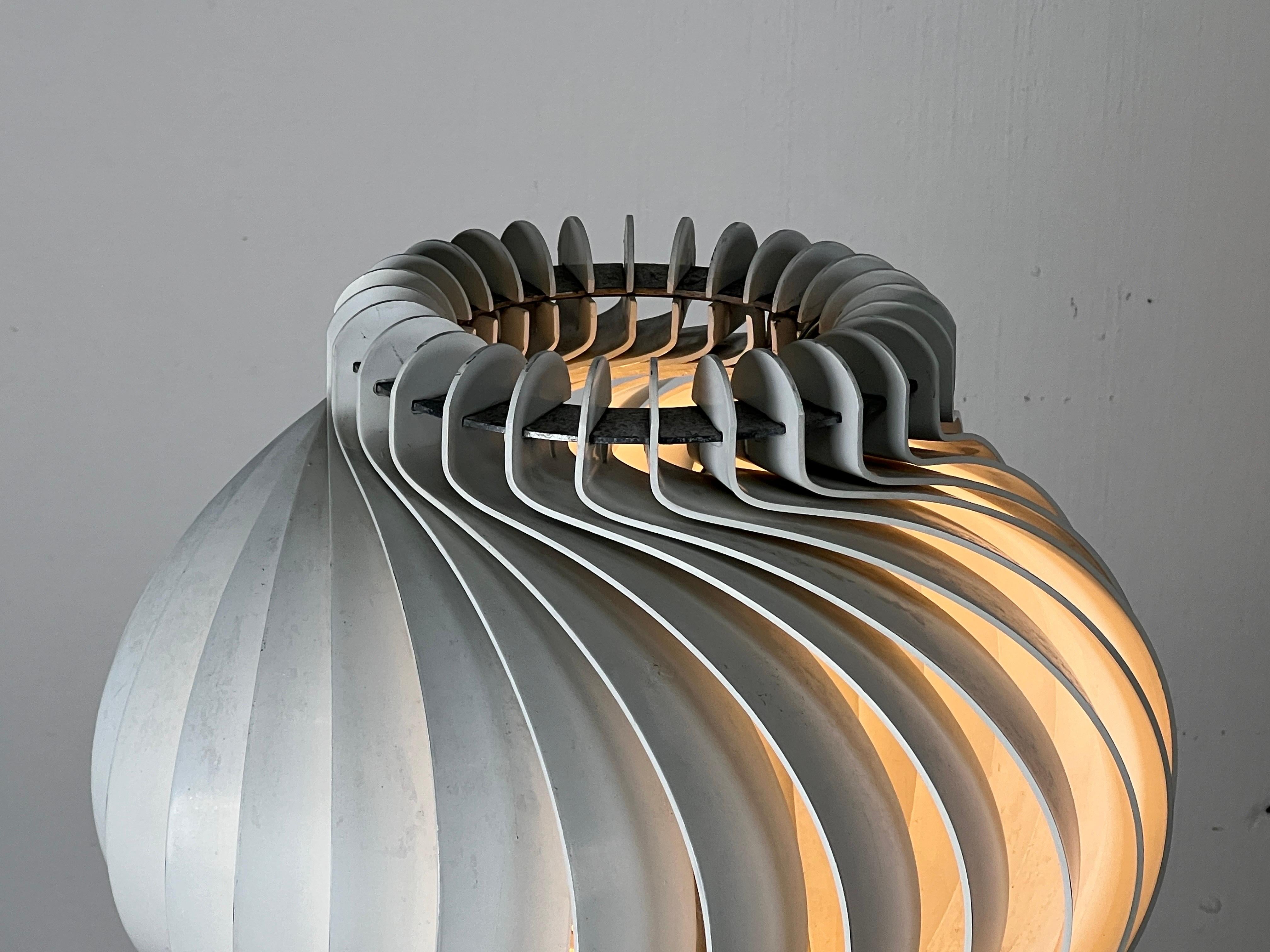 Medusa Table Lamp by Olaf von Bohr For Sale 4
