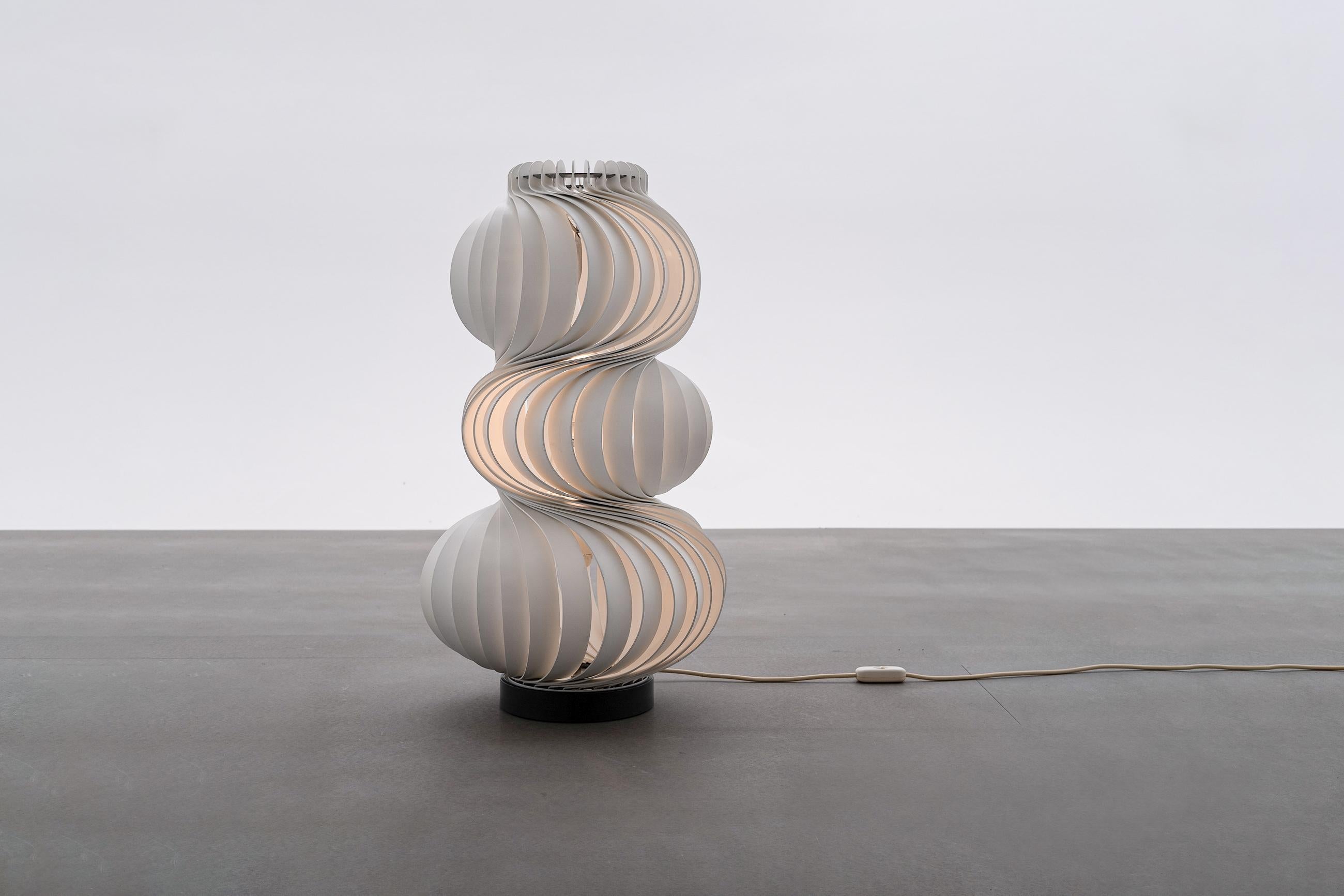 Mid-Century Modern ‘Medusa’ Table Lamp by Olaf von Bohr for Valenti, Italy, 1968