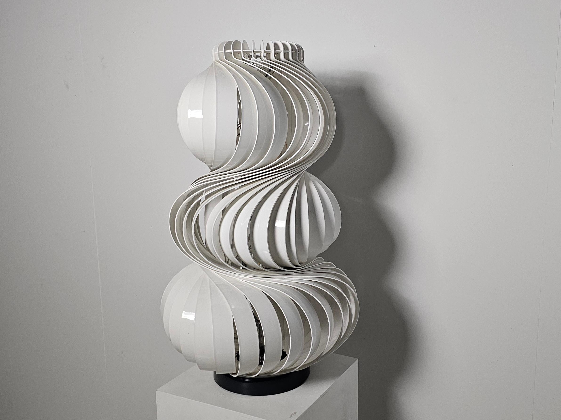 Mid-20th Century Medusa table lamp by Olaf von Bohr for Valenti, Italy 1968