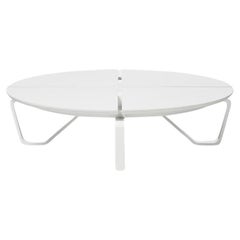 Meduse Round Cocktail Table - Pure White Stone Top, Pearl Frame