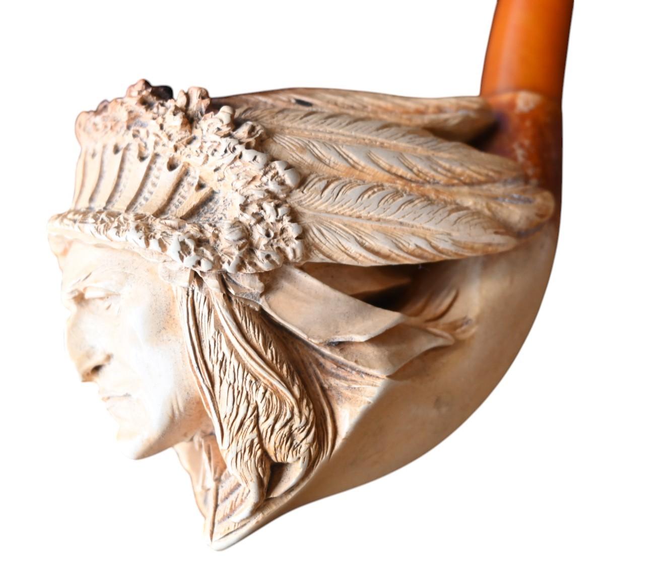 Meerschaumpfeife mit Darstellung eines Indianerkopfes, 19. Jahrhundert (Französisch) im Angebot