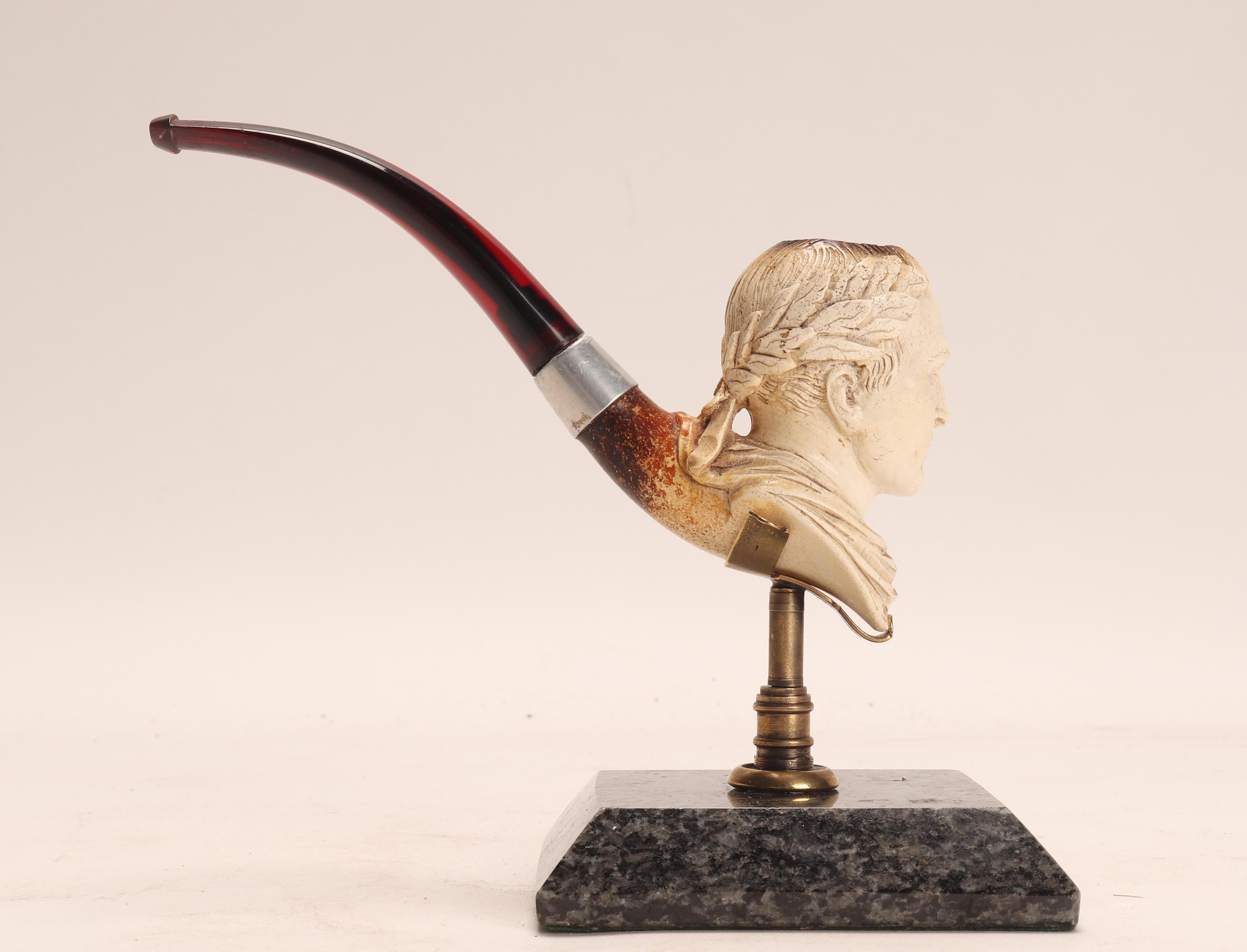Meershaum-Pfeifen mit dem Kopf von Julius Caesar, Wien 1880 (19. Jahrhundert) im Angebot