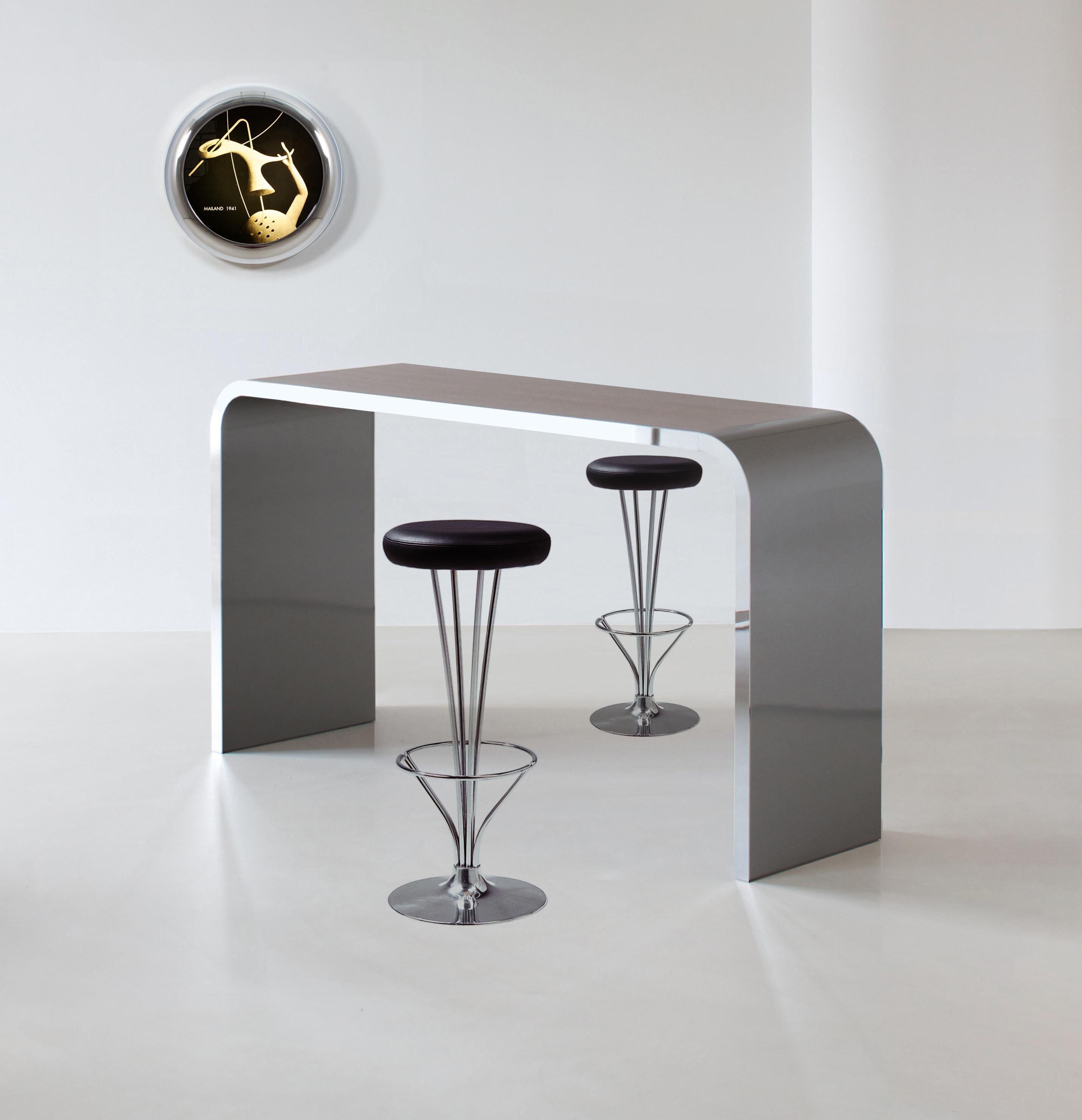 Modern Meeting Bar Table Made Of Plated And Lacquered Metal, Wood Veneer Top, Bespoke For Sale